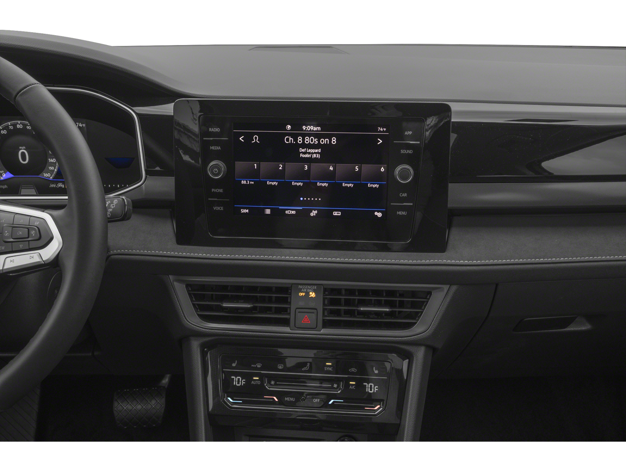 2025 Volkswagen Taos SE Black Edition w/Sunroof