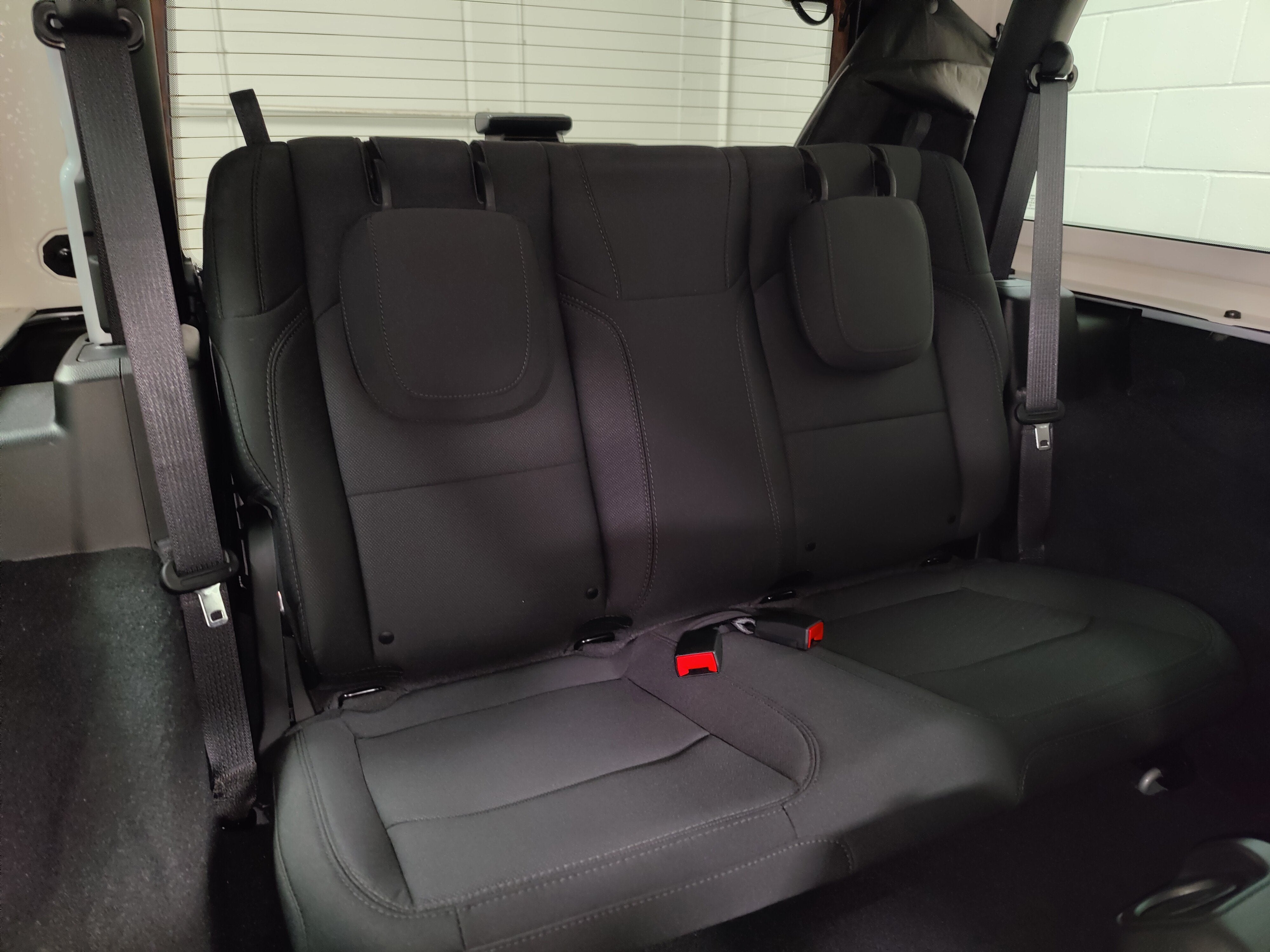 2022 Jeep Wrangler Sport S 4x4 w/ HardTop & Nav