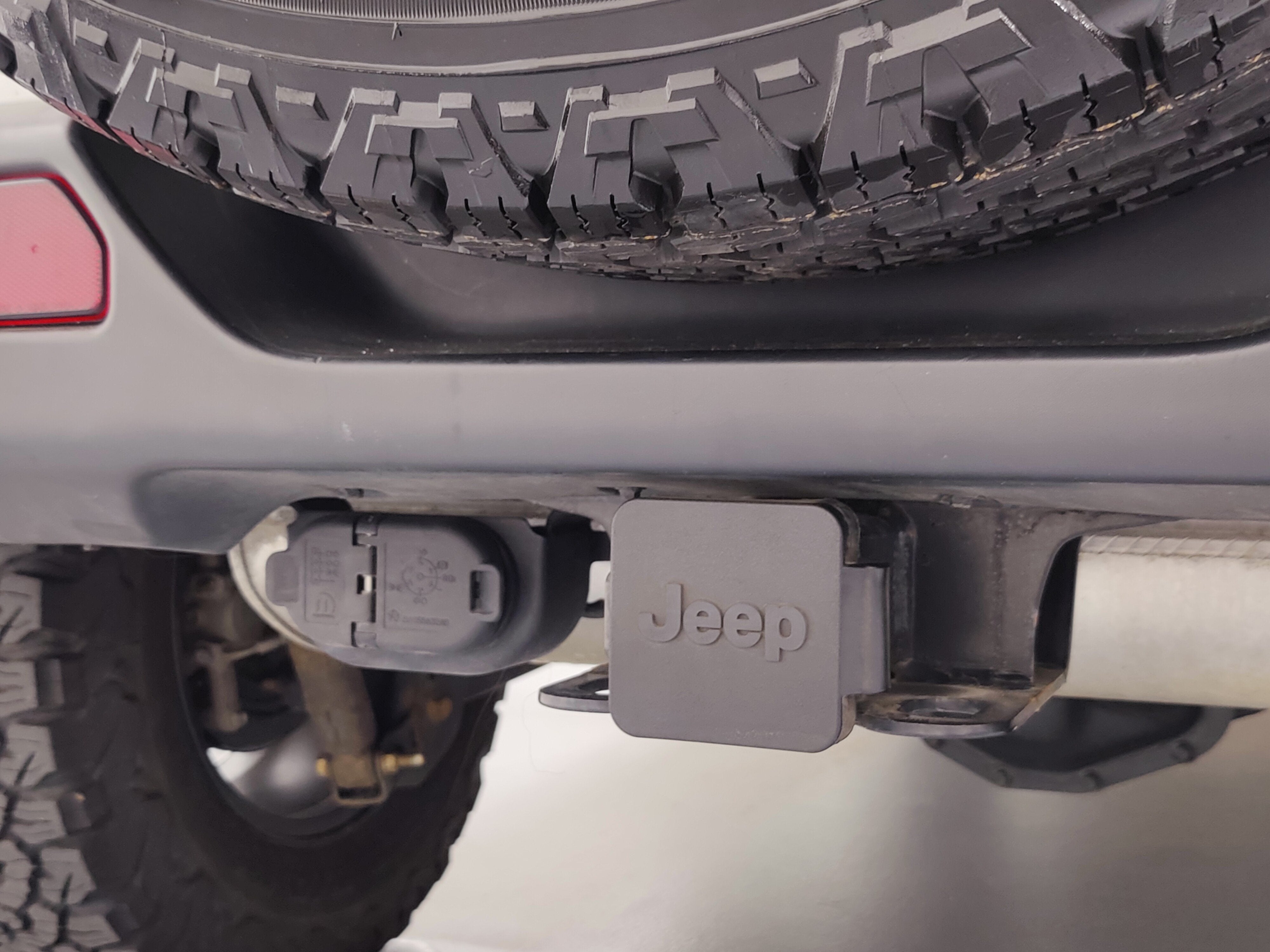 2020 Jeep Wrangler Unlimited Sahara 4X4 w/Navigation