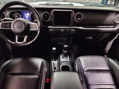 2020 Jeep Wrangler Unlimited Sahara 4X4 w/Navigation