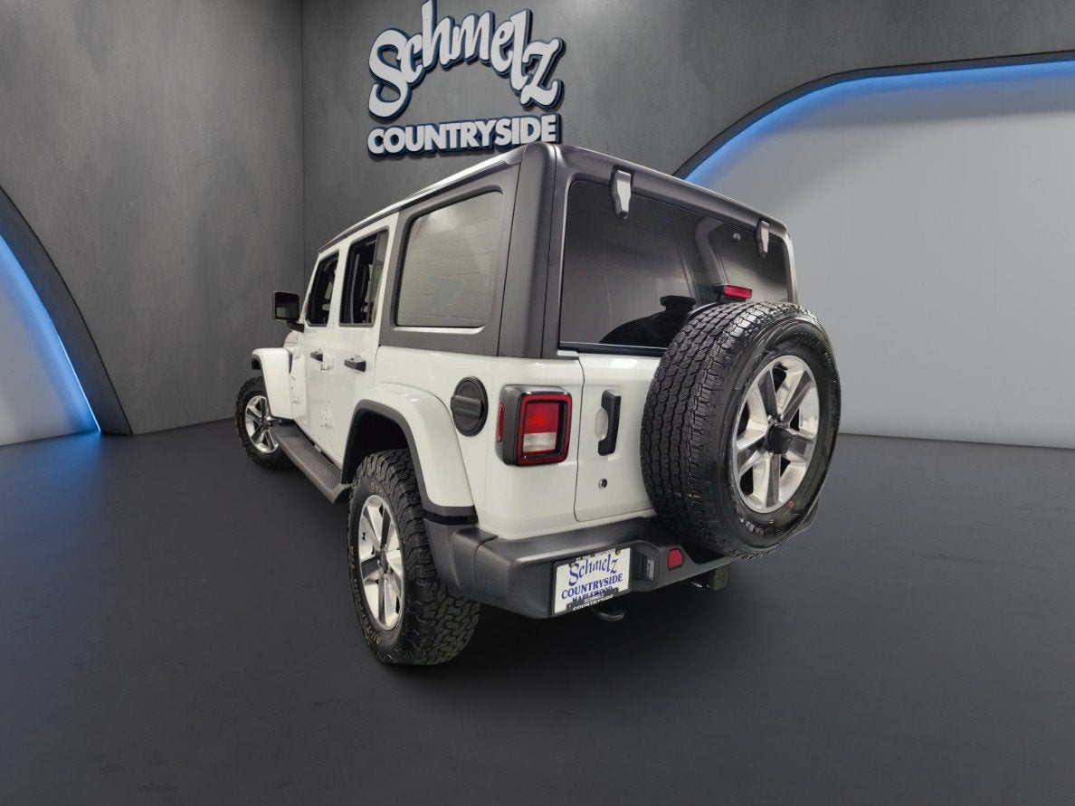 2020 Jeep Wrangler Unlimited Sahara 4X4 w/Navigation