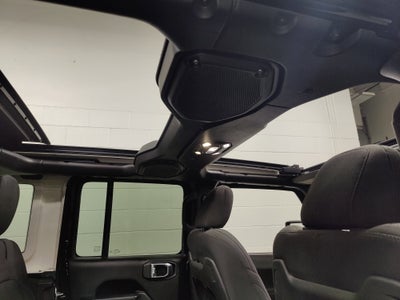 2022 Jeep Wrangler 4xe Rubicon w/Sky 1-Touch Power Top