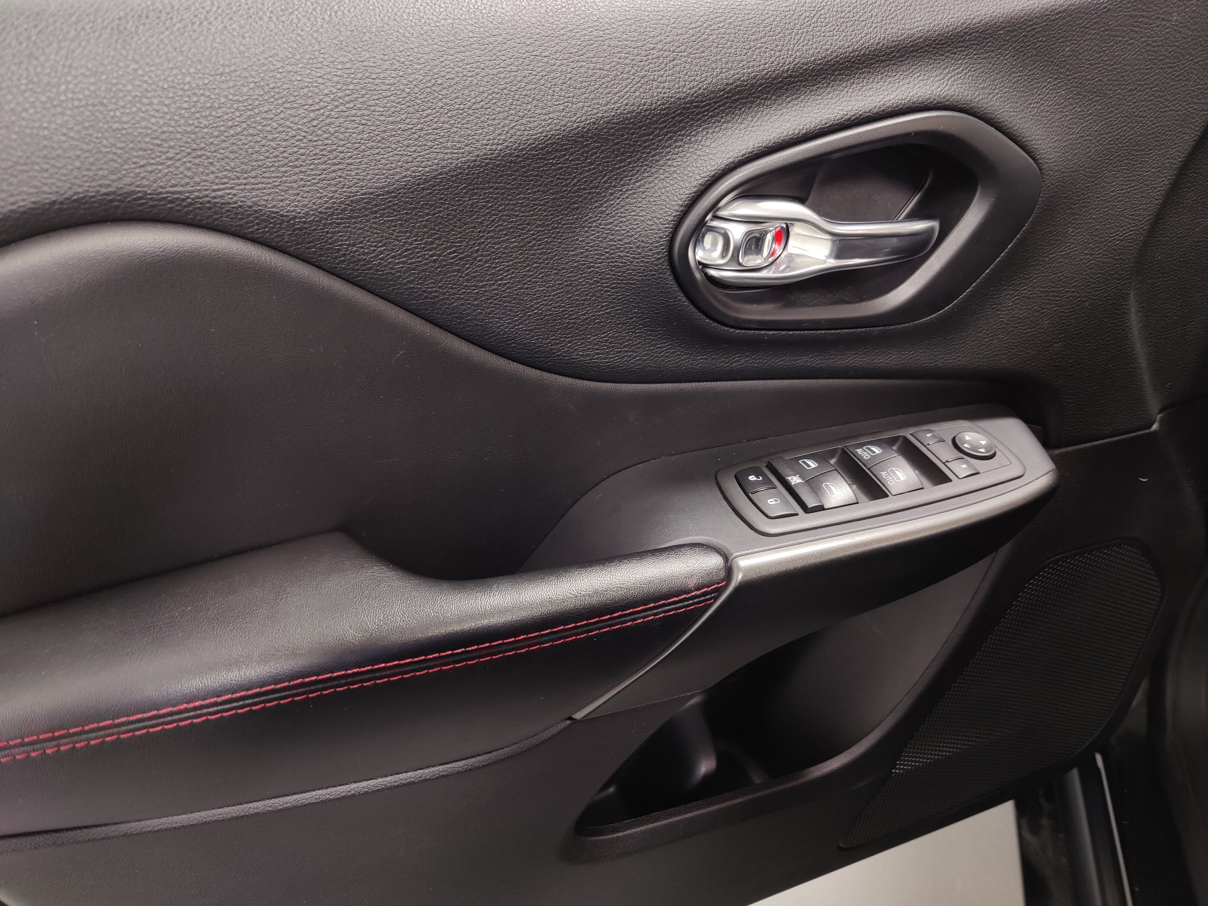 2021 Jeep Cherokee Trailhawk 4X4