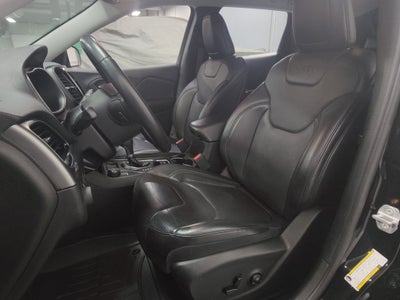 2019 Jeep Cherokee Limited V6 4X4