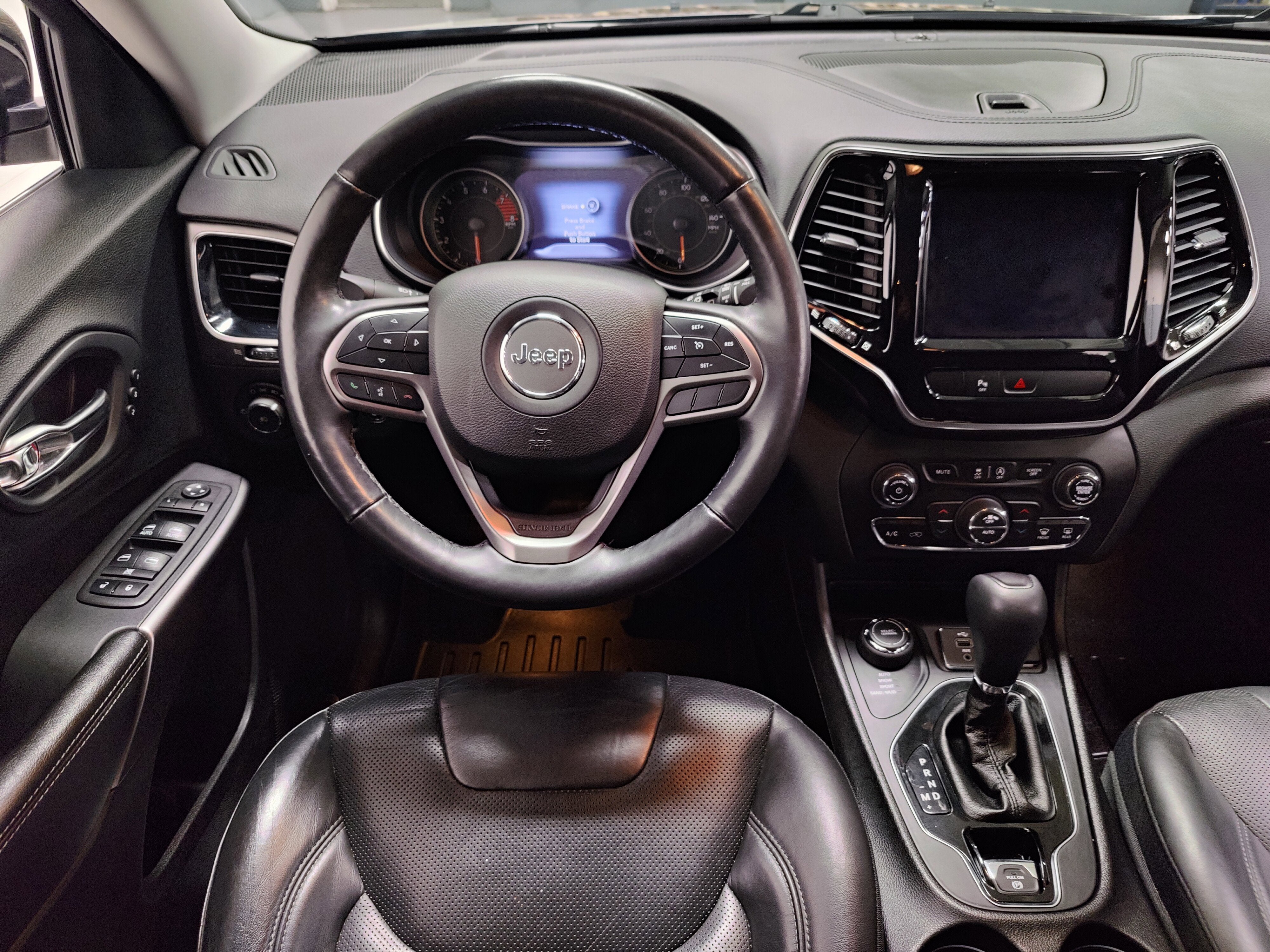 2019 Jeep Cherokee Limited V6 4X4