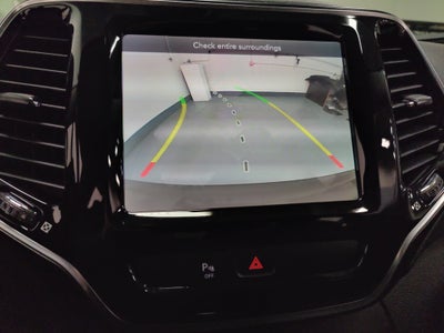 2019 Jeep Cherokee Limited V6 4X4