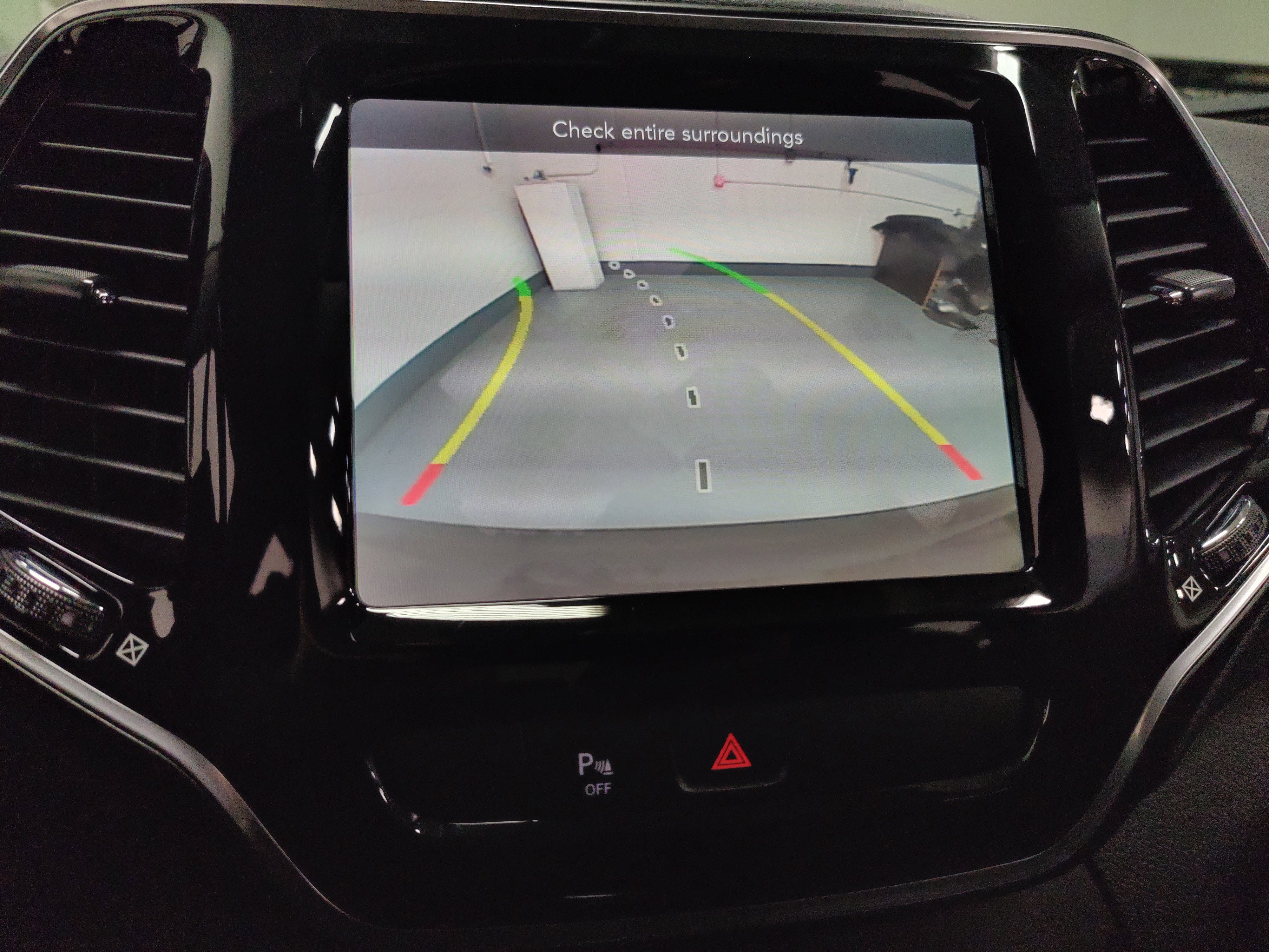 2019 Jeep Cherokee Limited V6 4X4