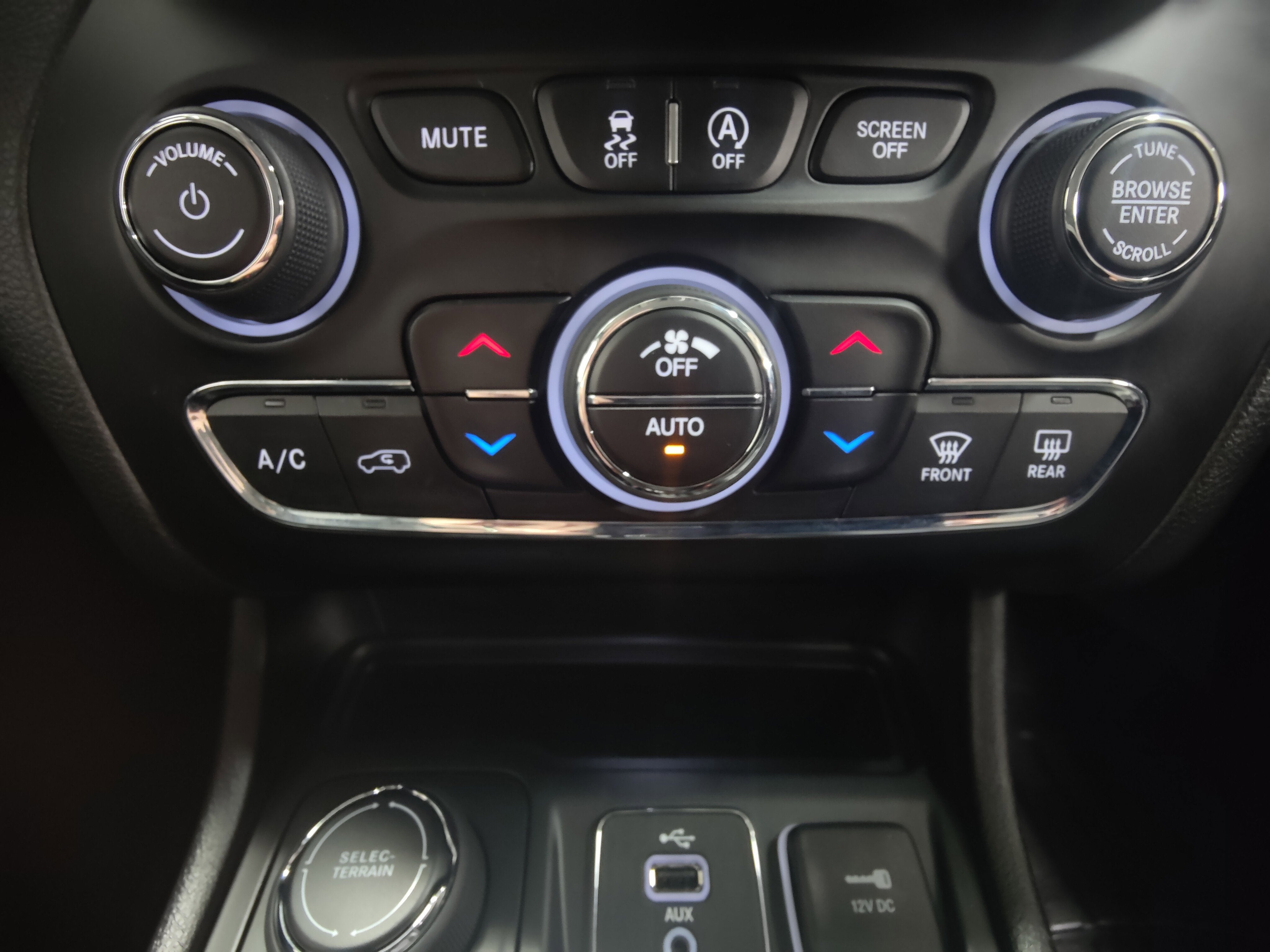 2019 Jeep Cherokee Limited V6 4X4