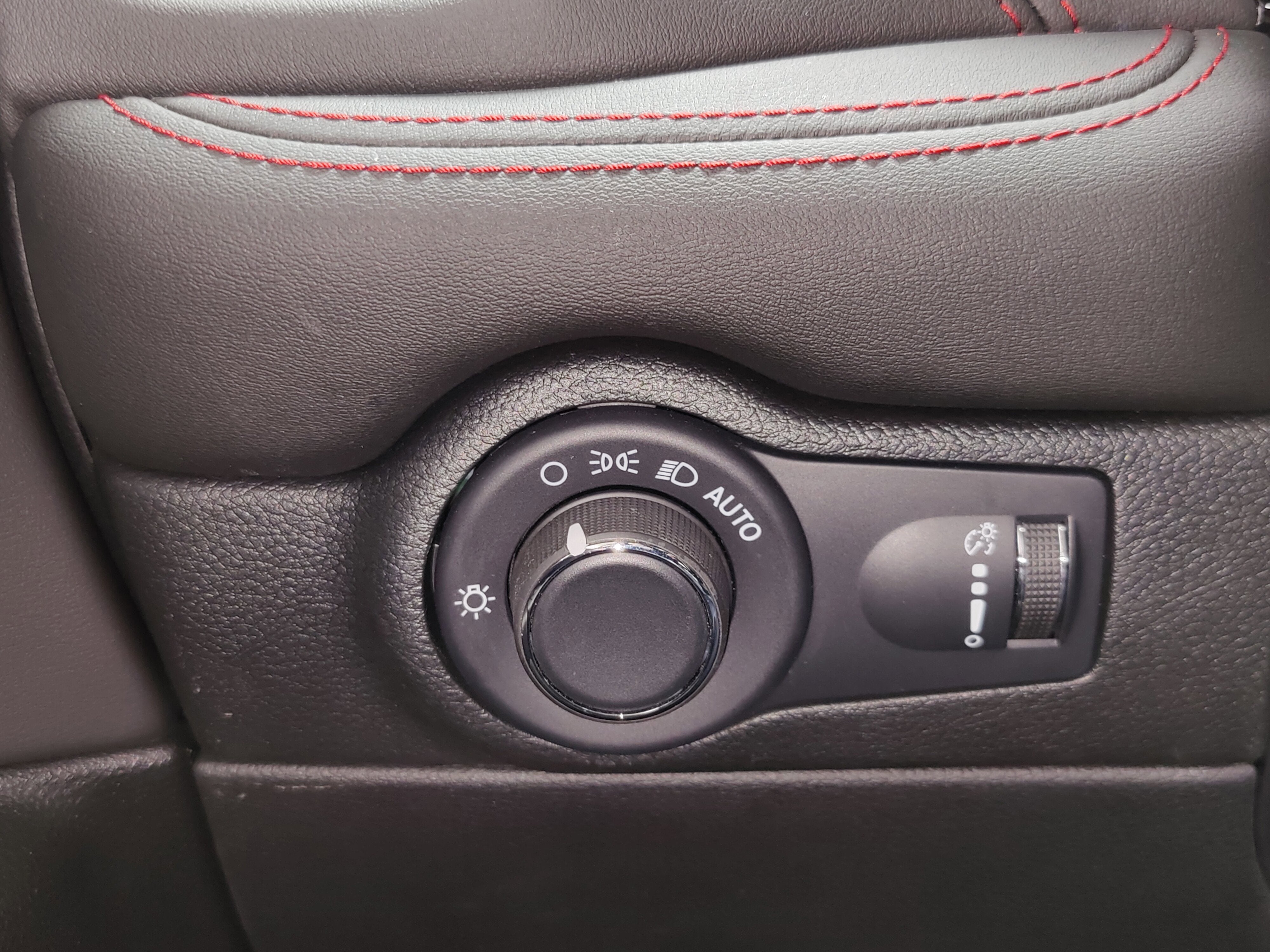 2024 Dodge Durango Citadel 3.6L AWD w/Sunroof/Nav