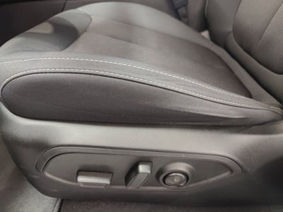 2024 Jeep Grand Cherokee Laredo Luxury Tech V6 4X4