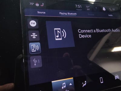 2024 Jeep Grand Cherokee Laredo Luxury Tech V6 4X4