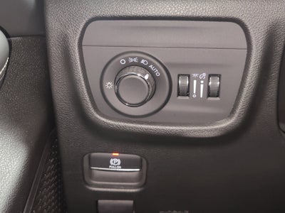 2024 Jeep Grand Cherokee Laredo Luxury Tech V6 4X4