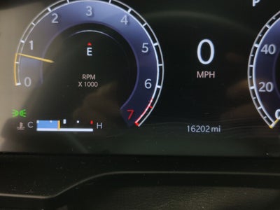 2024 Jeep Grand Cherokee Laredo Luxury Tech V6 4X4