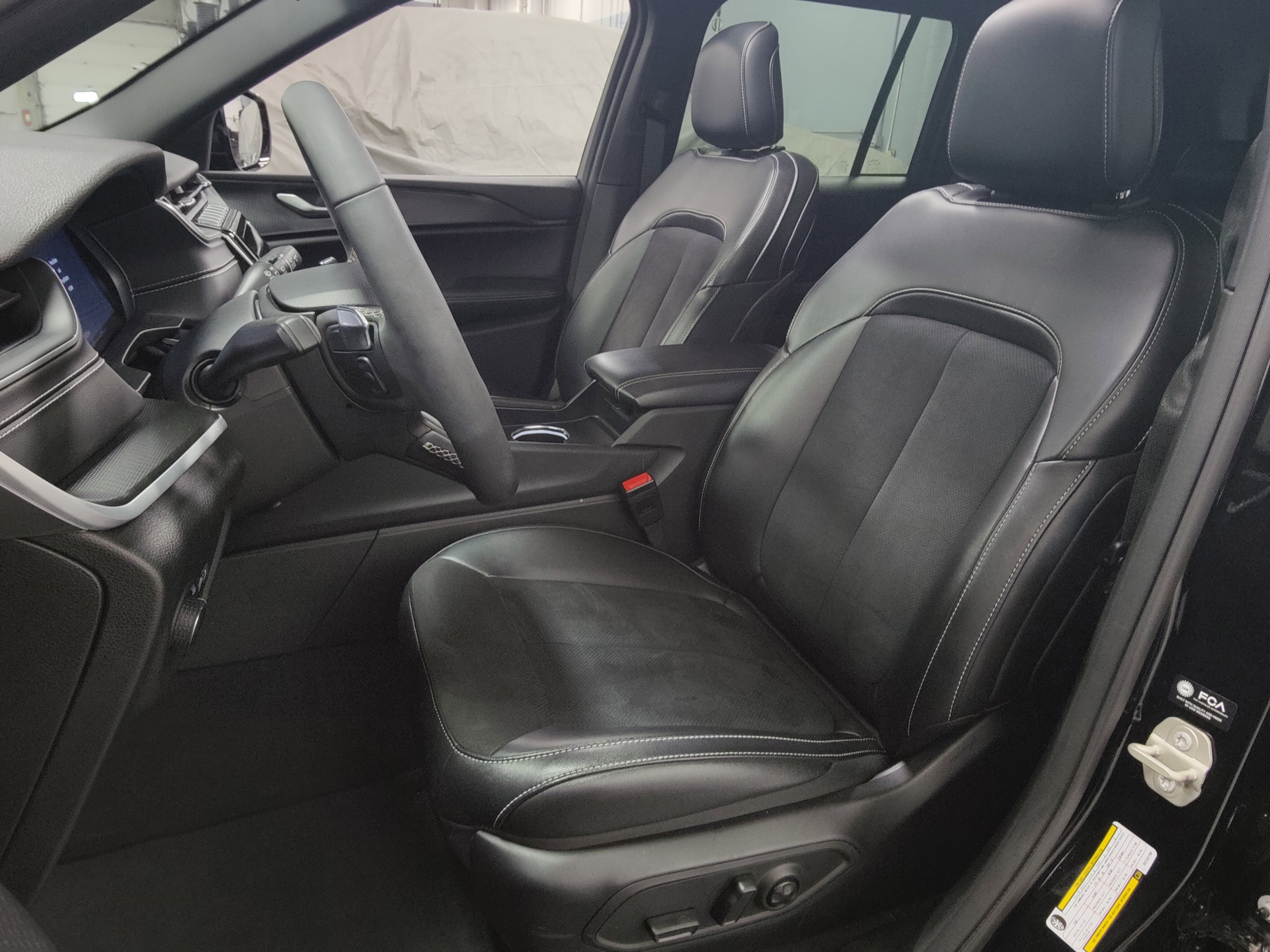 2024 Jeep Grand Cherokee Altitude X 4X4 w/Sunroof