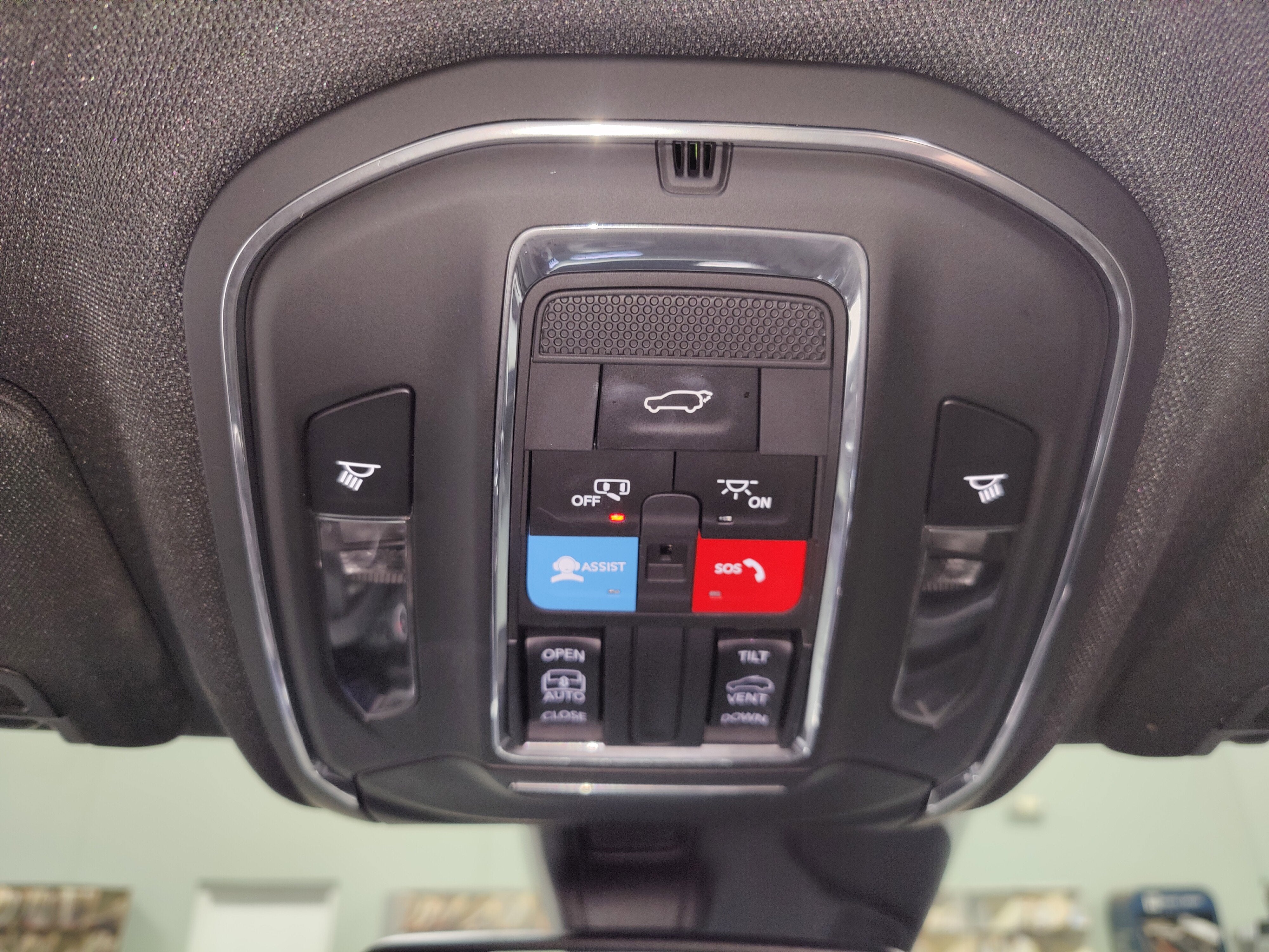 2024 Jeep Grand Cherokee Altitude X 4X4 w/Sunroof