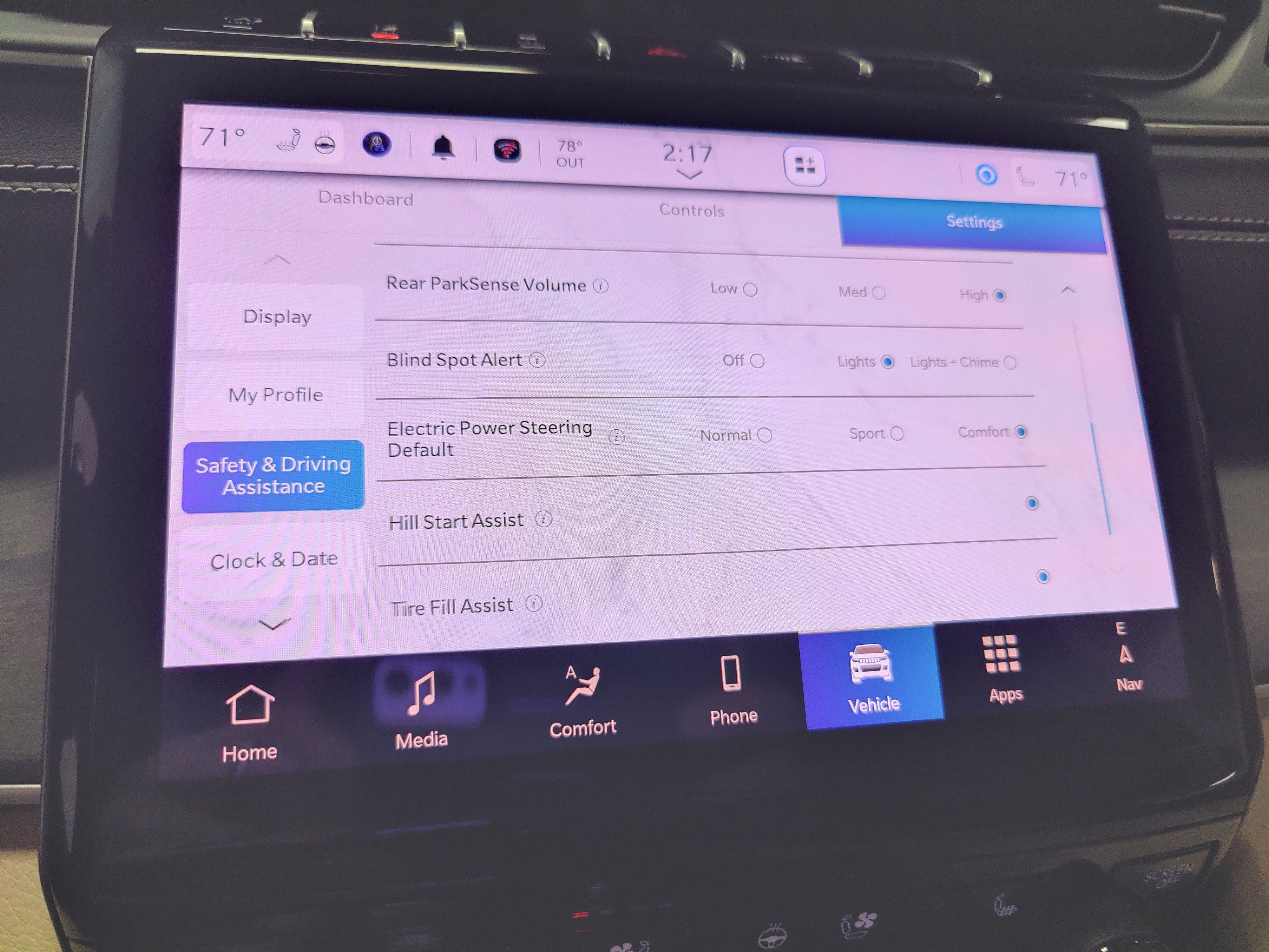 2025 Jeep Grand Cherokee Limited 4X4 w/Luxury Tech II