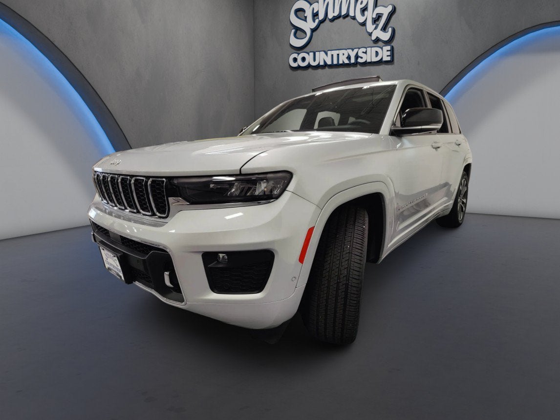 2025 Jeep Grand Cherokee Overland 4x4 w/Sunroof & Nav