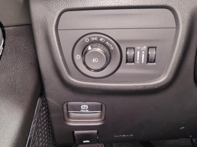 2025 Jeep Grand Cherokee Overland 4x4 w/Sunroof & Nav