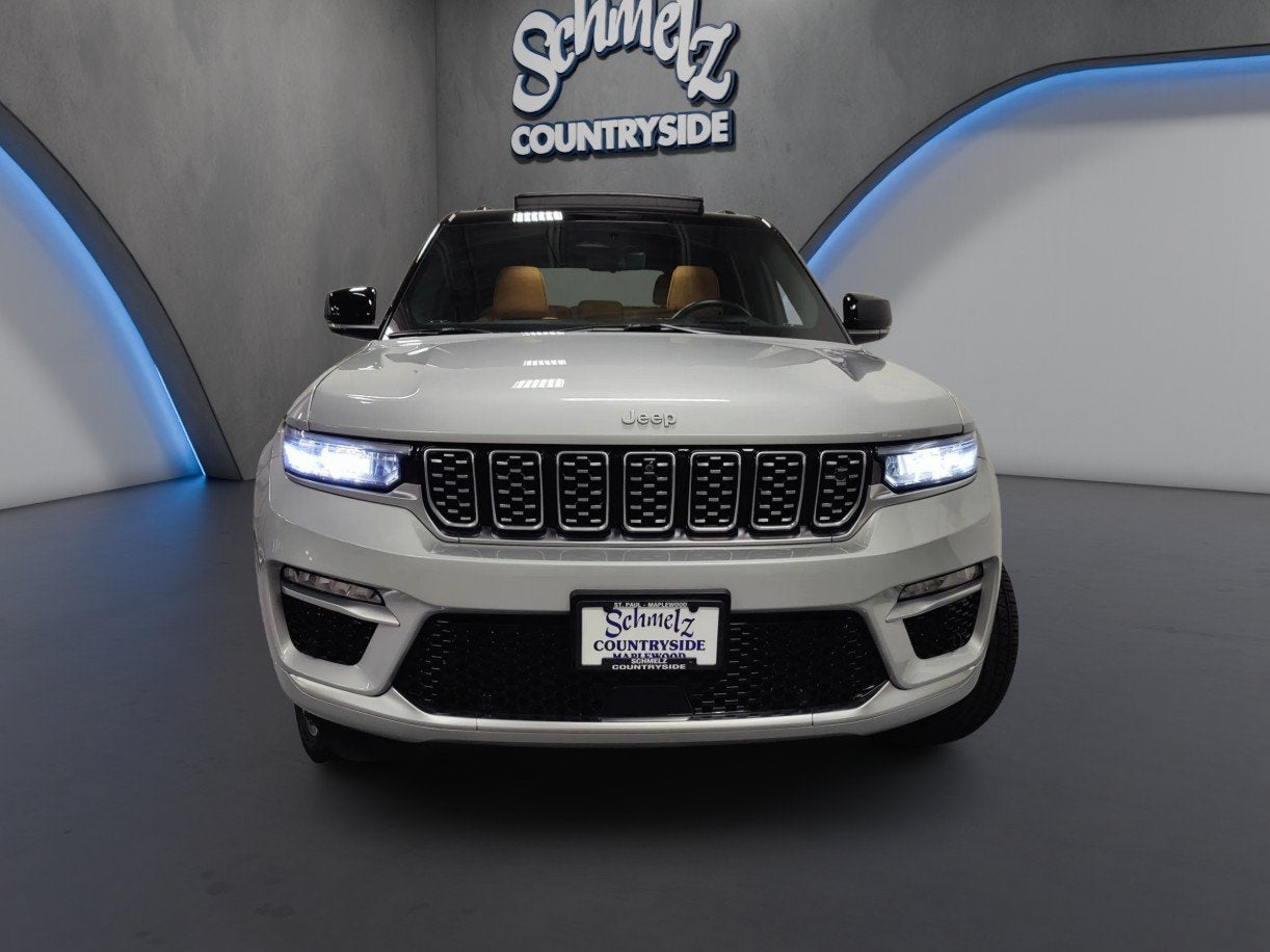 2024 Jeep Grand Cherokee Summit Reserve 4x4 w/ Pro Tech IV