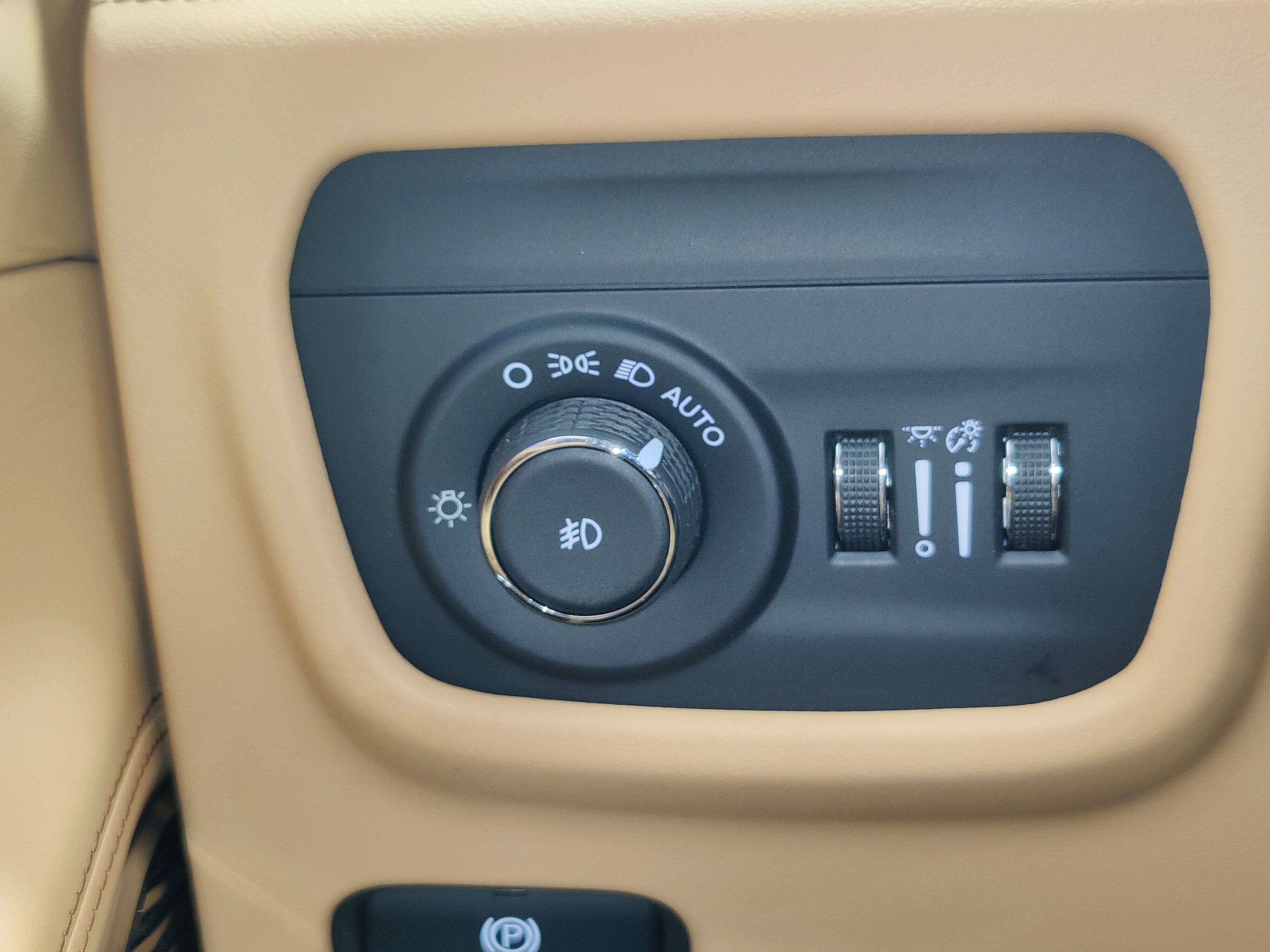 2024 Jeep Grand Cherokee Summit Reserve 4x4 w/ Pro Tech IV