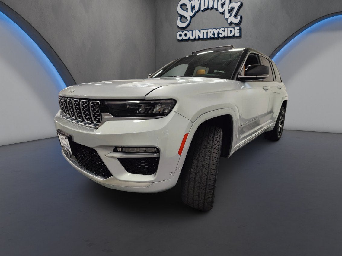 2024 Jeep Grand Cherokee Summit Reserve 4x4 w/ Pro Tech IV