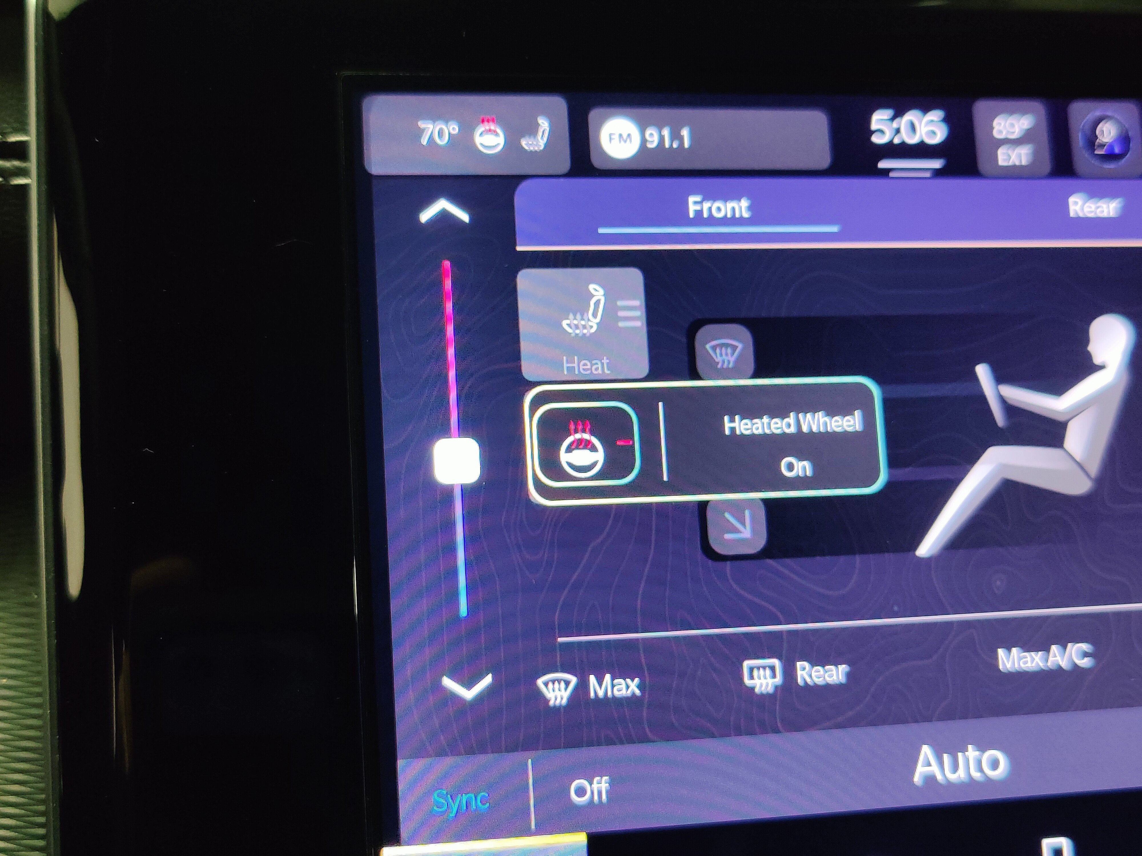 2025 Jeep Grand Cherokee L Laredo V6 4x4 w/Luxury Tech
