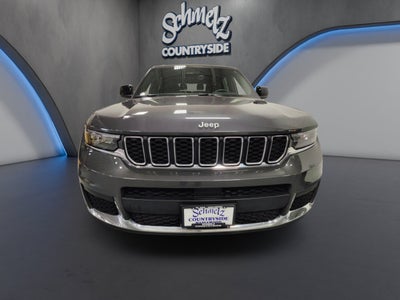 2025 Jeep Grand Cherokee L Laredo V6 4x4 w/Luxury Tech