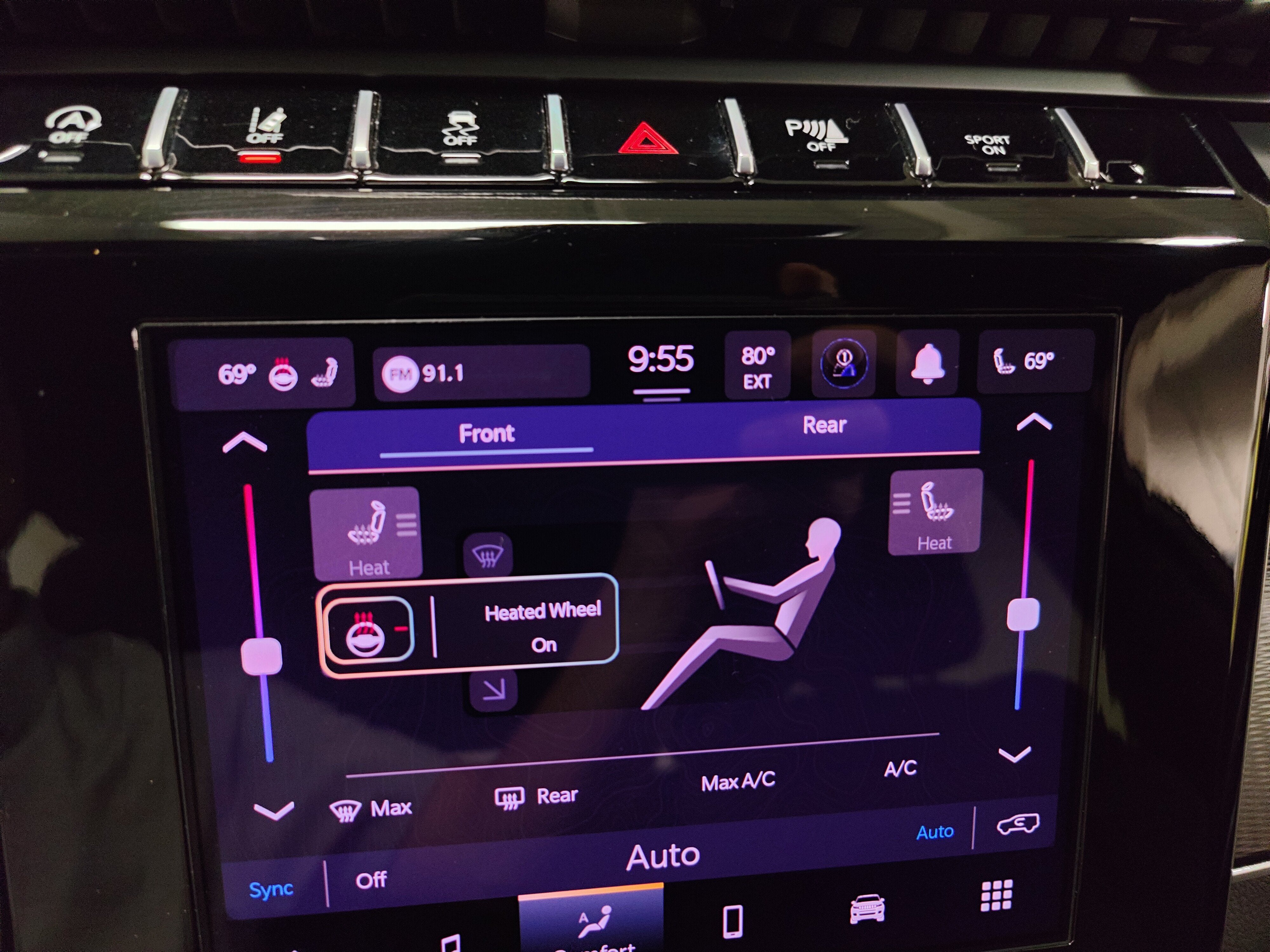 2025 Jeep Grand Cherokee L V6 Laredo 4X4 w/Luxury Tech & Tow Pkg