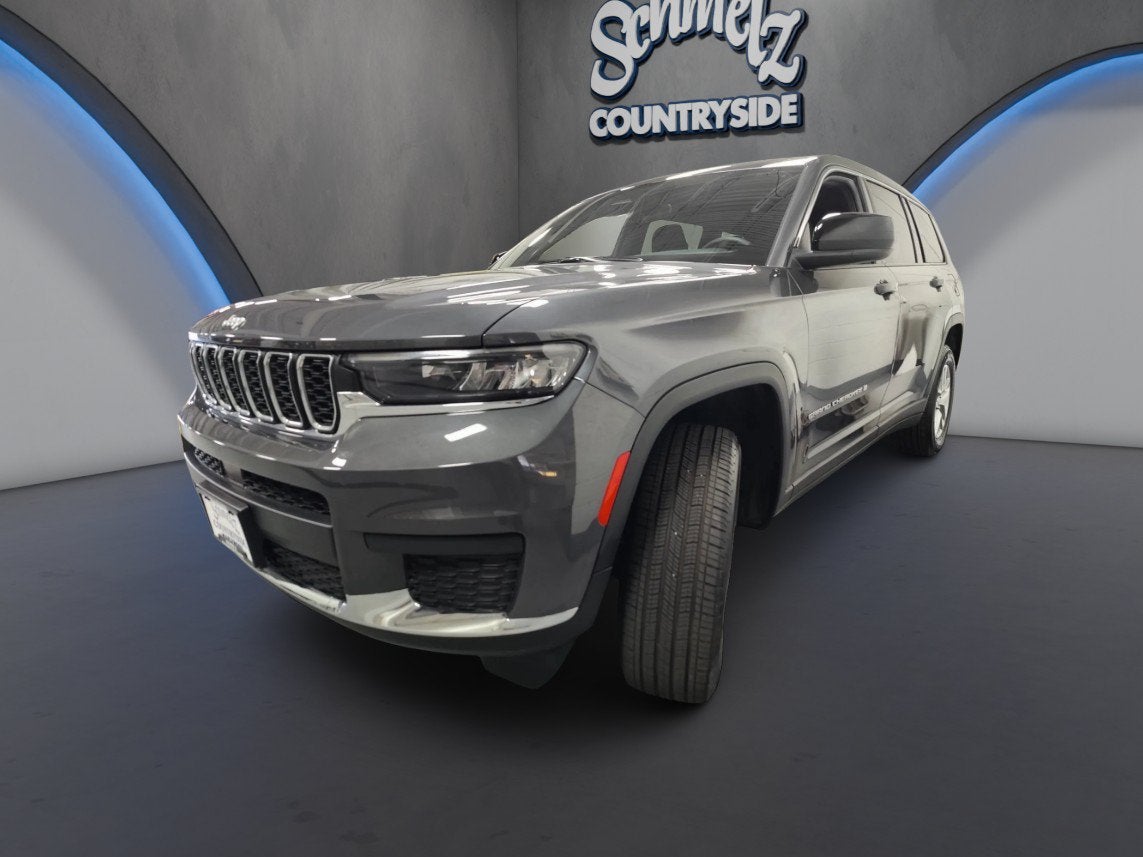 2025 Jeep Grand Cherokee L V6 Laredo 4X4 w/Luxury Tech & Tow Pkg