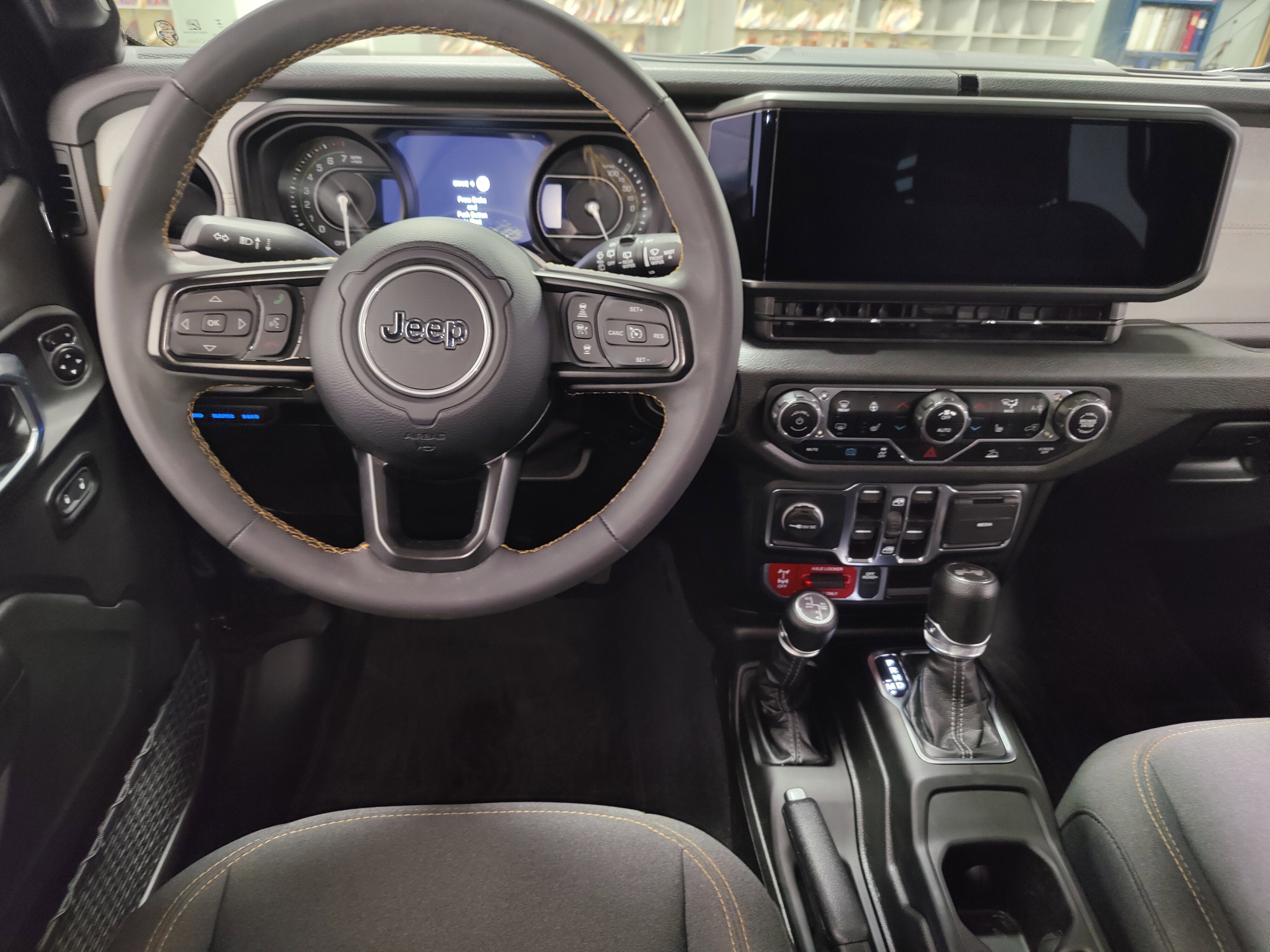 2024 Jeep Wrangler 4xe Willys w/Convenience