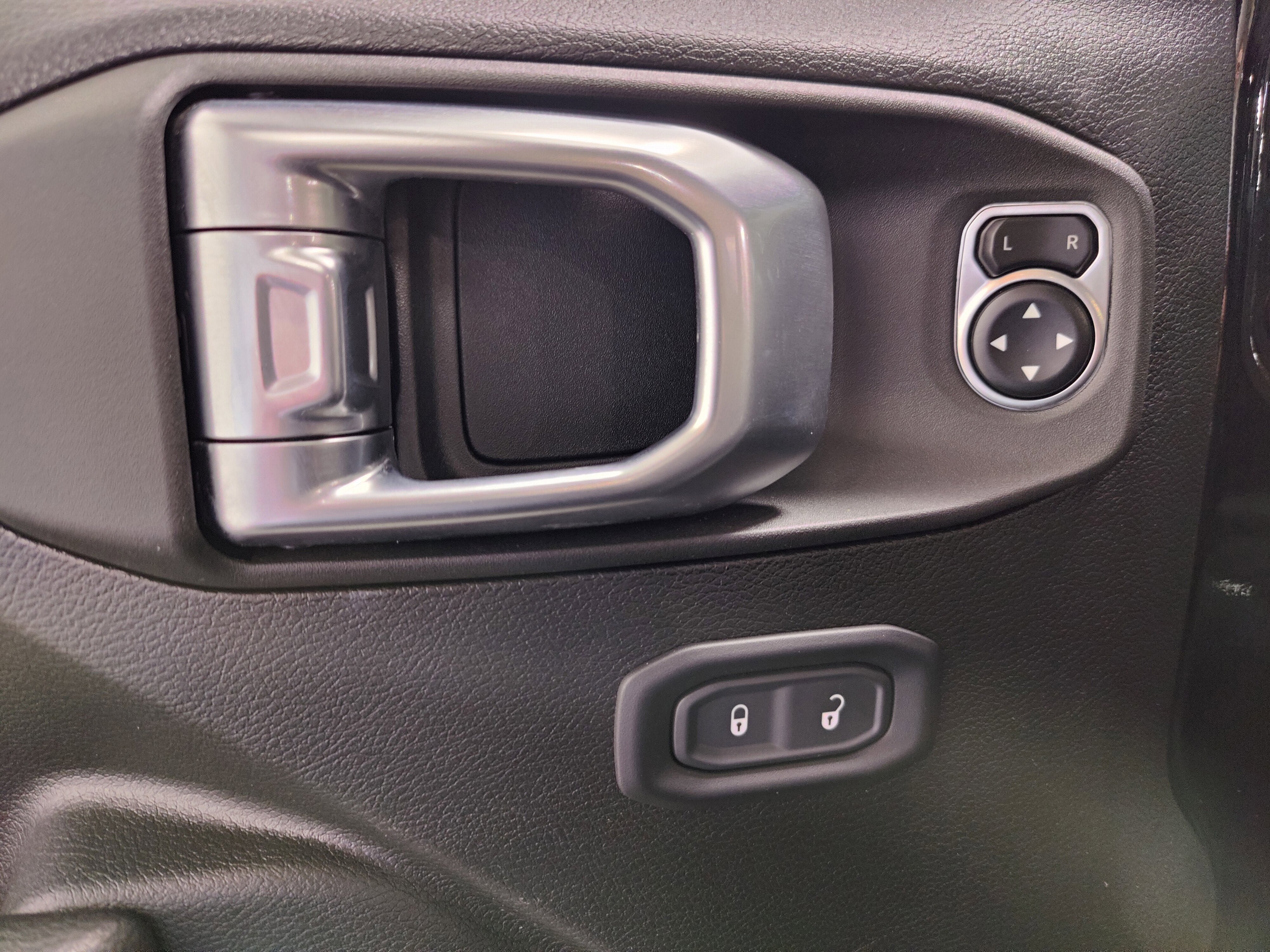 2024 Jeep Wrangler 4xe Rubicon Hardtop w/Nav