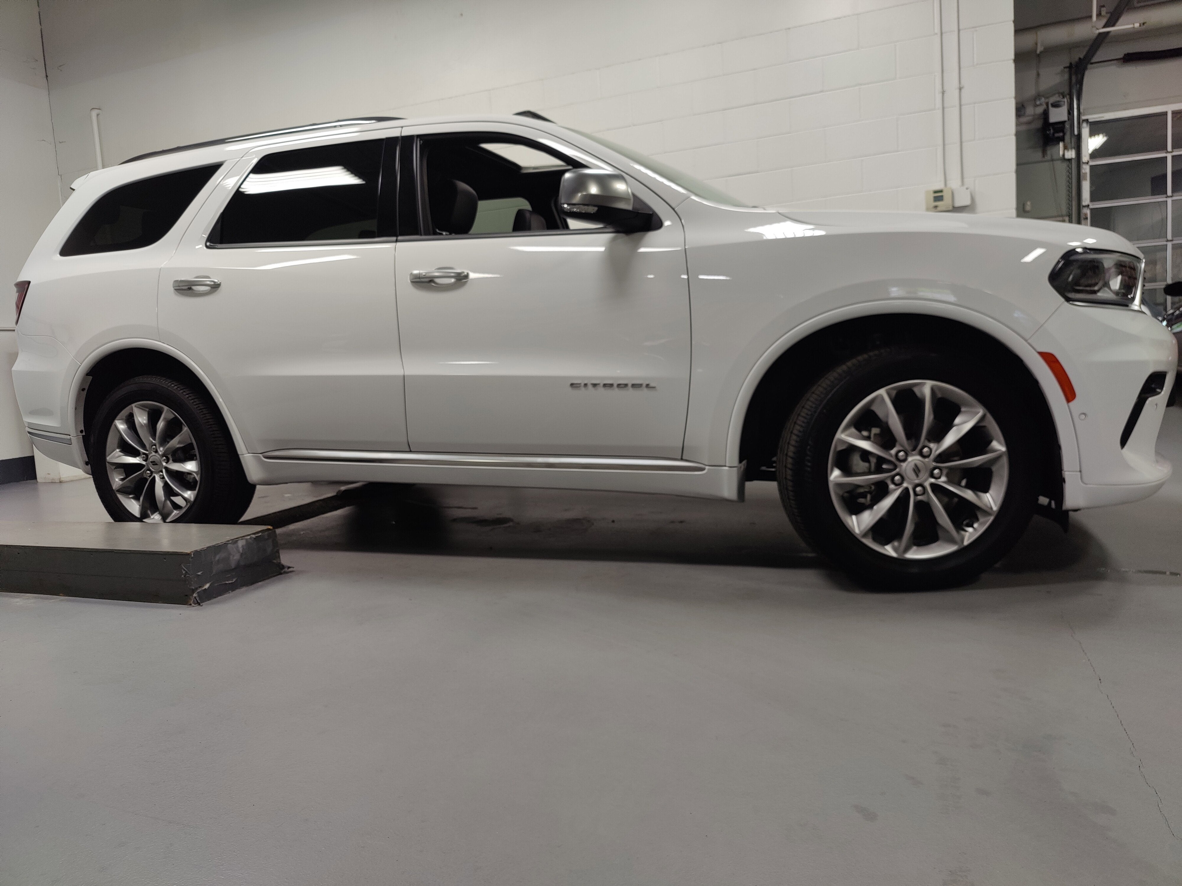 2024 Dodge Durango Citadel 5.7L V8 AWD w/Sunroof