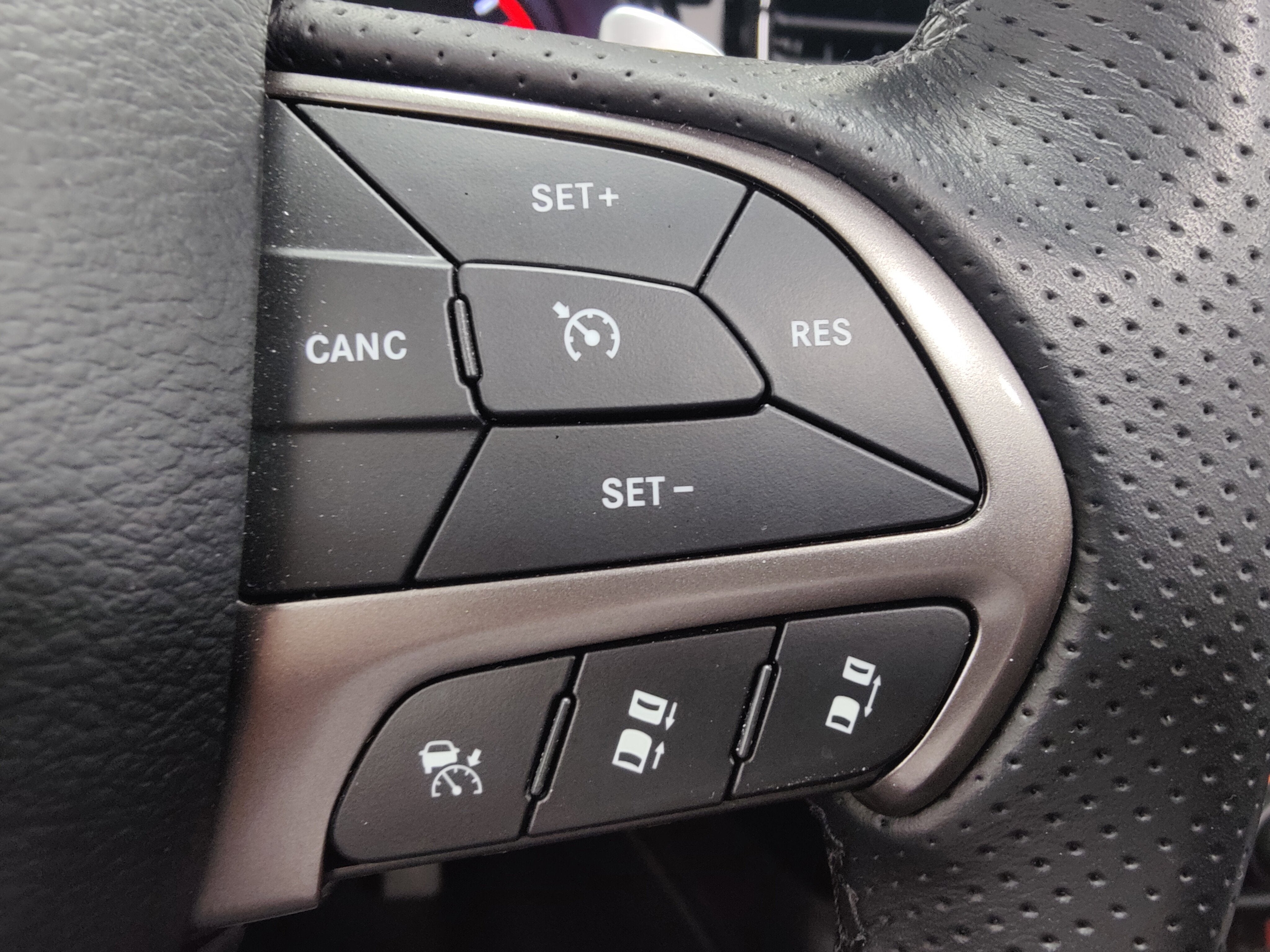 2024 Dodge Durango Citadel 5.7L V8 AWD w/Sunroof