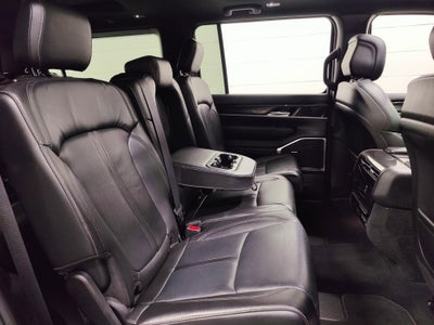 2023 Jeep Wagoneer 5.7L V6 4X4 w/Sunroof & Nav