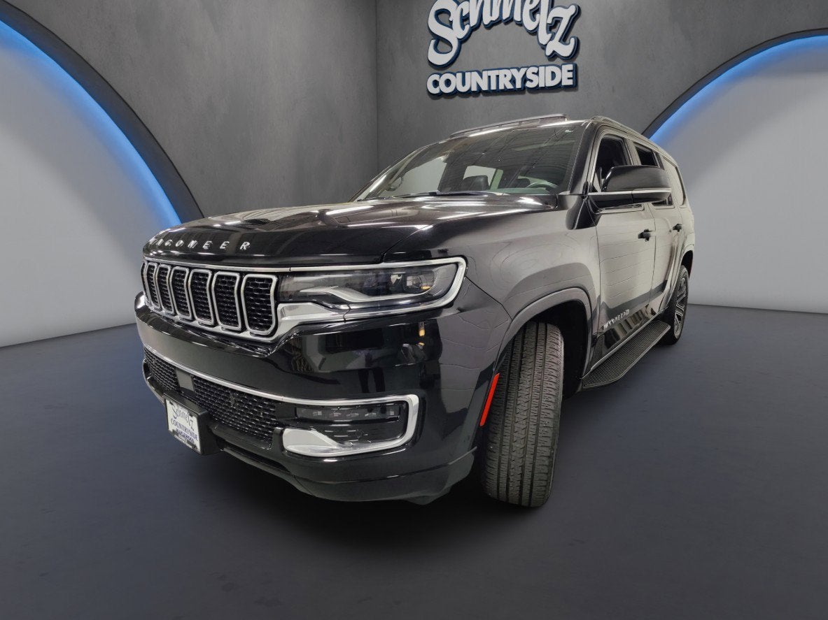 2023 Jeep Wagoneer 5.7L V6 4X4 w/Sunroof & Nav