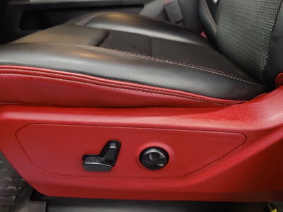 2019 RAM 1500 Rebel Crew Cab V8 4x4 W/Nav