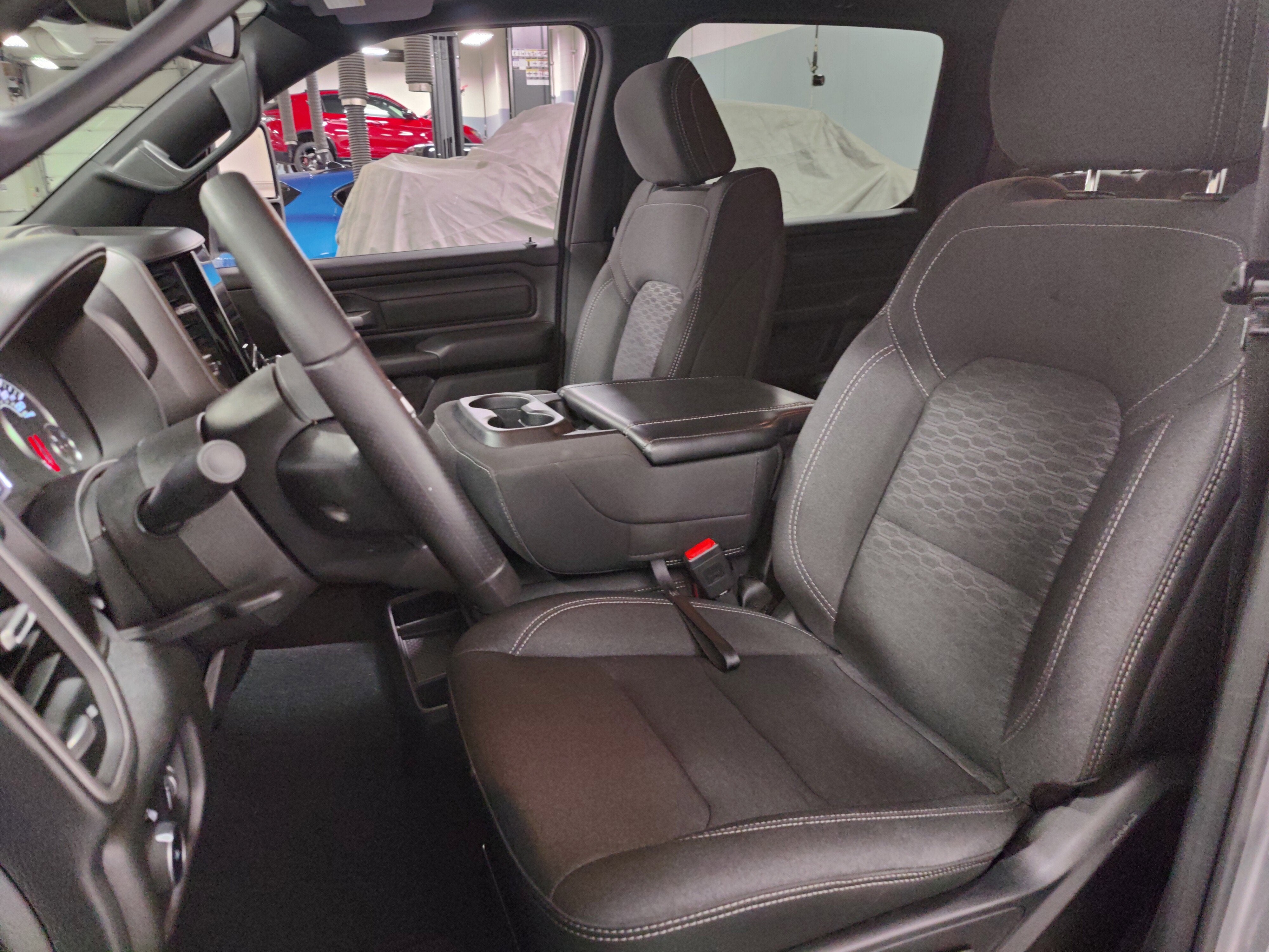 2025 RAM 1500 Tradesman Crew Cab Hurricane 3.0 4x4