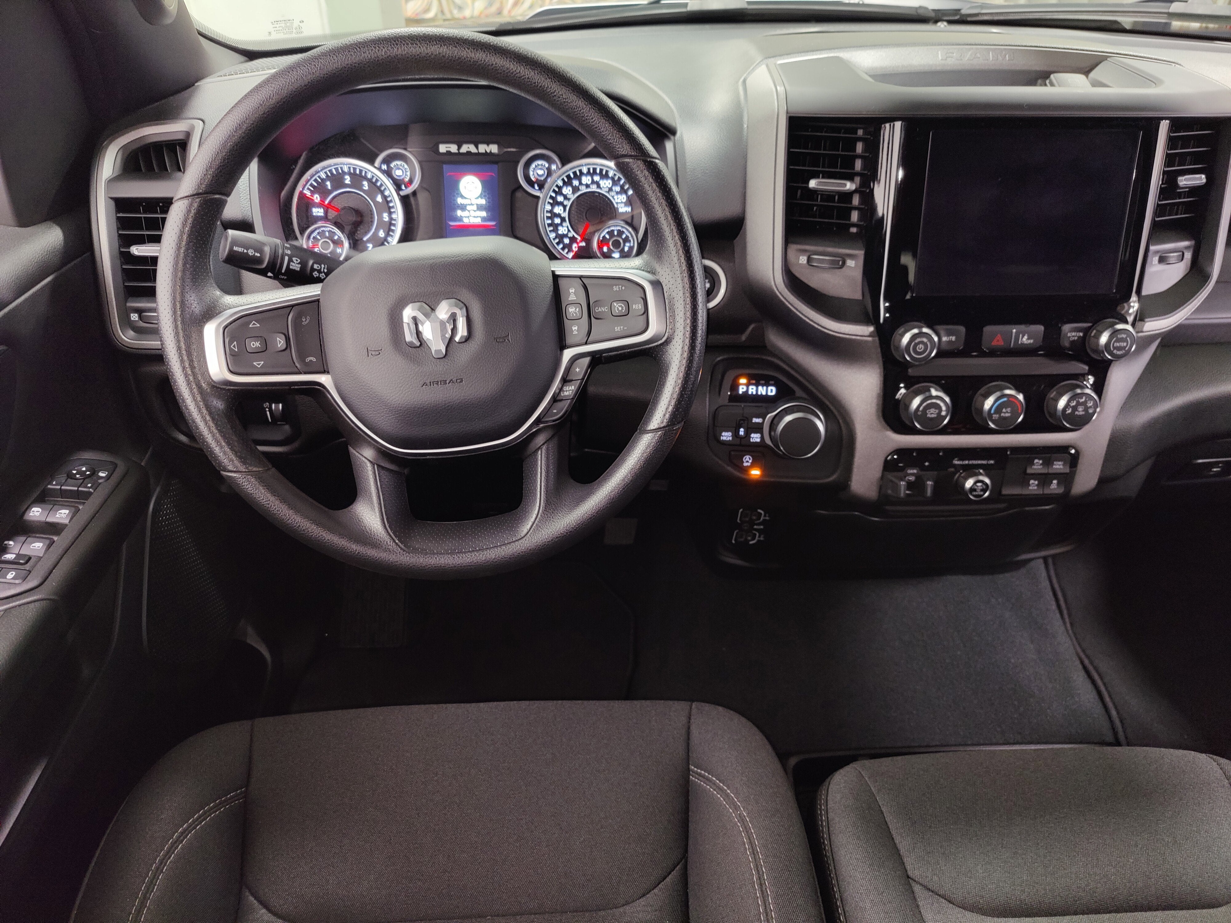 2025 RAM 1500 Tradesman Crew Cab Hurricane 3.0 4x4