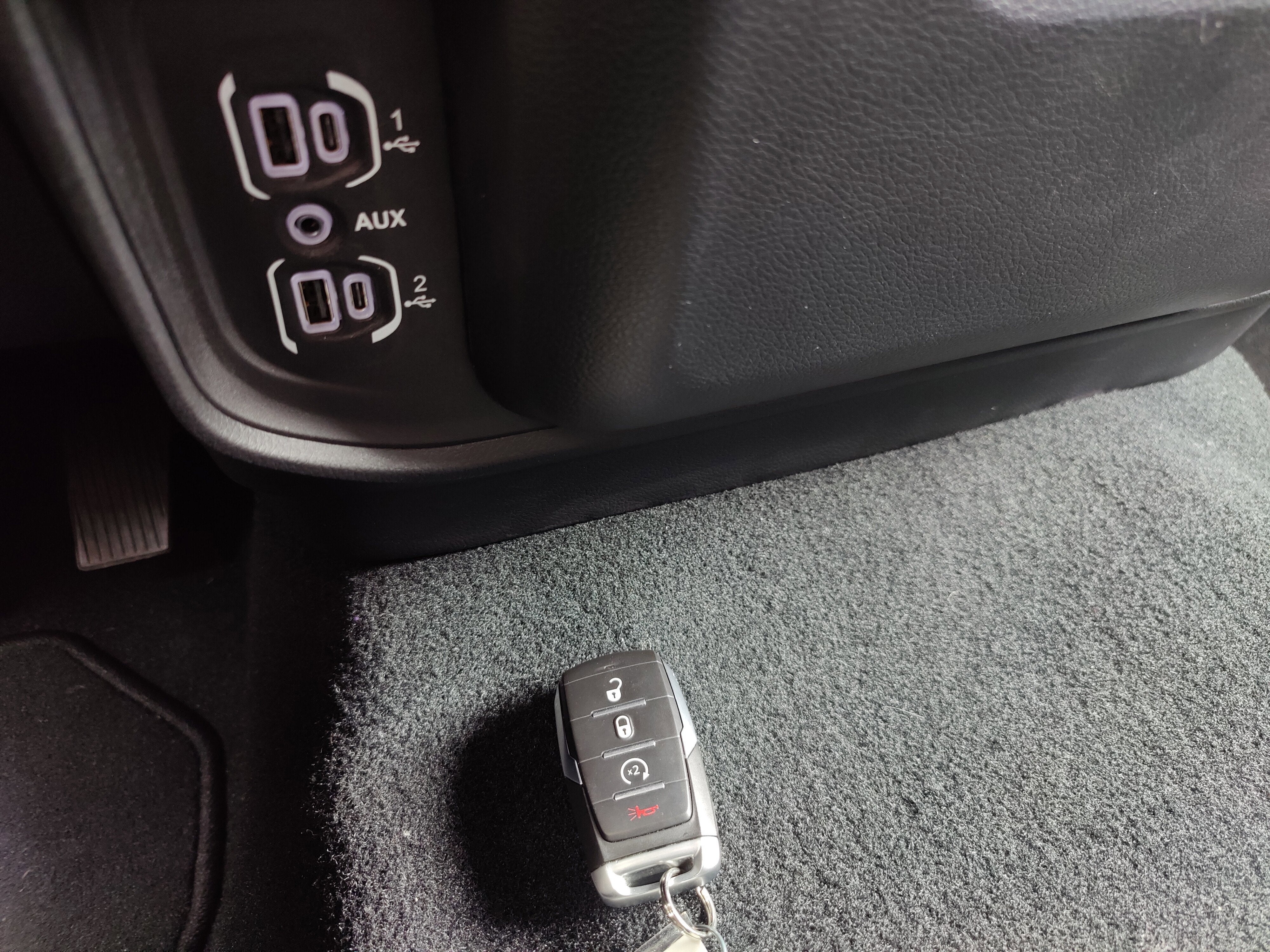 2025 RAM 1500 Tradesman Crew Cab Hurricane 3.0 4x4