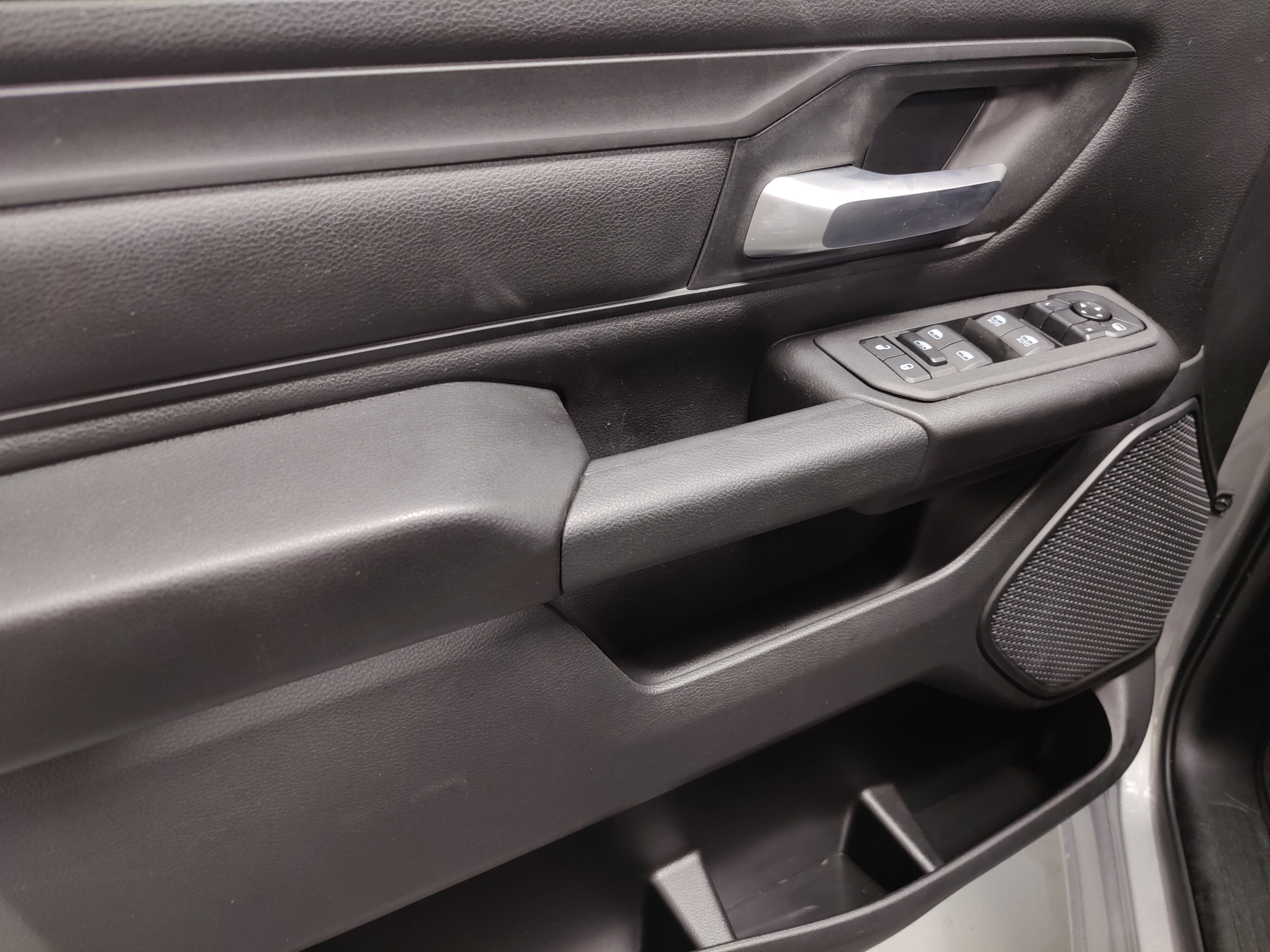 2025 RAM 1500 Tradesman Crew Cab Hurricane 3.0 4x4