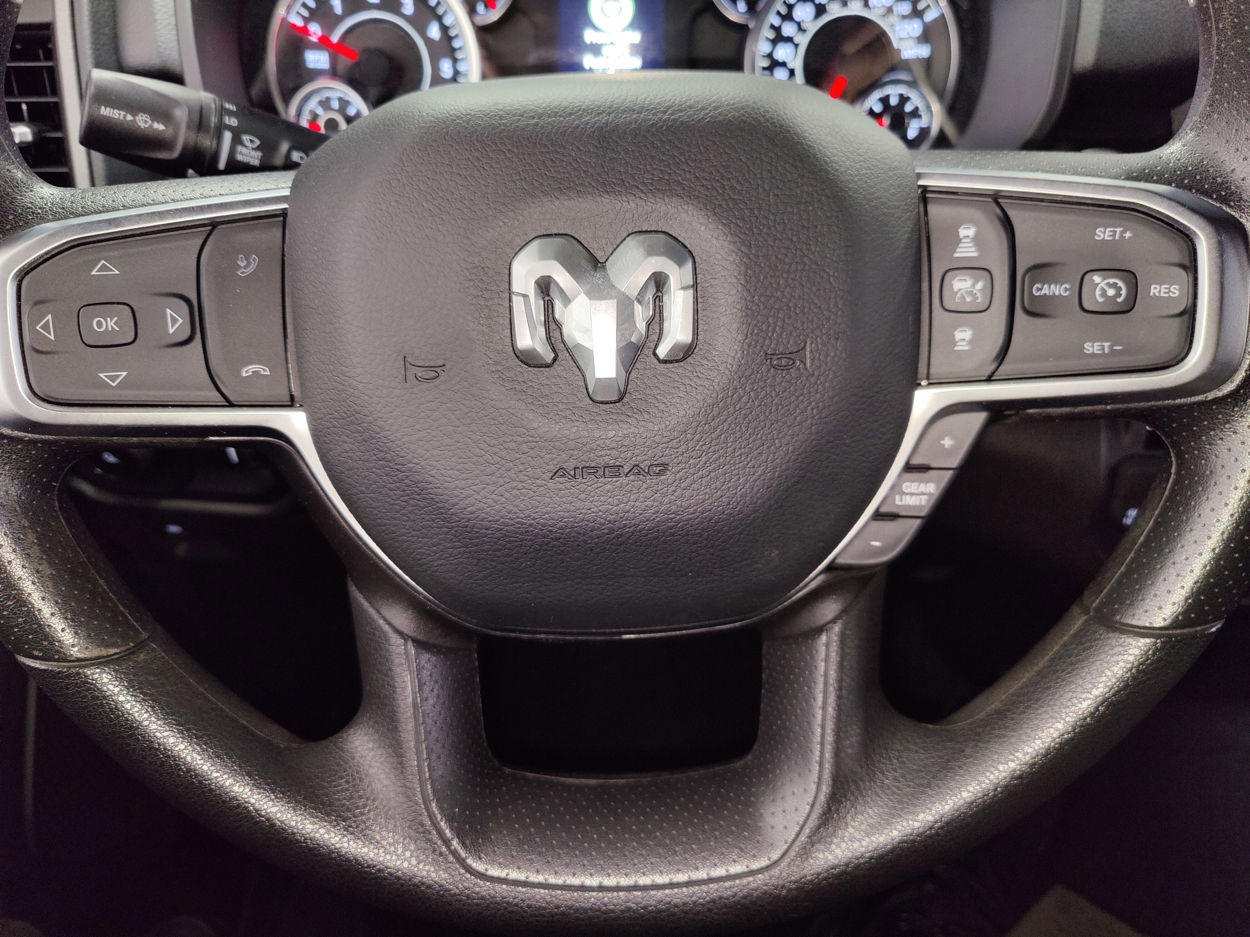 2025 RAM 1500 Tradesman Crew Cab Hurricane 3.0 4x4