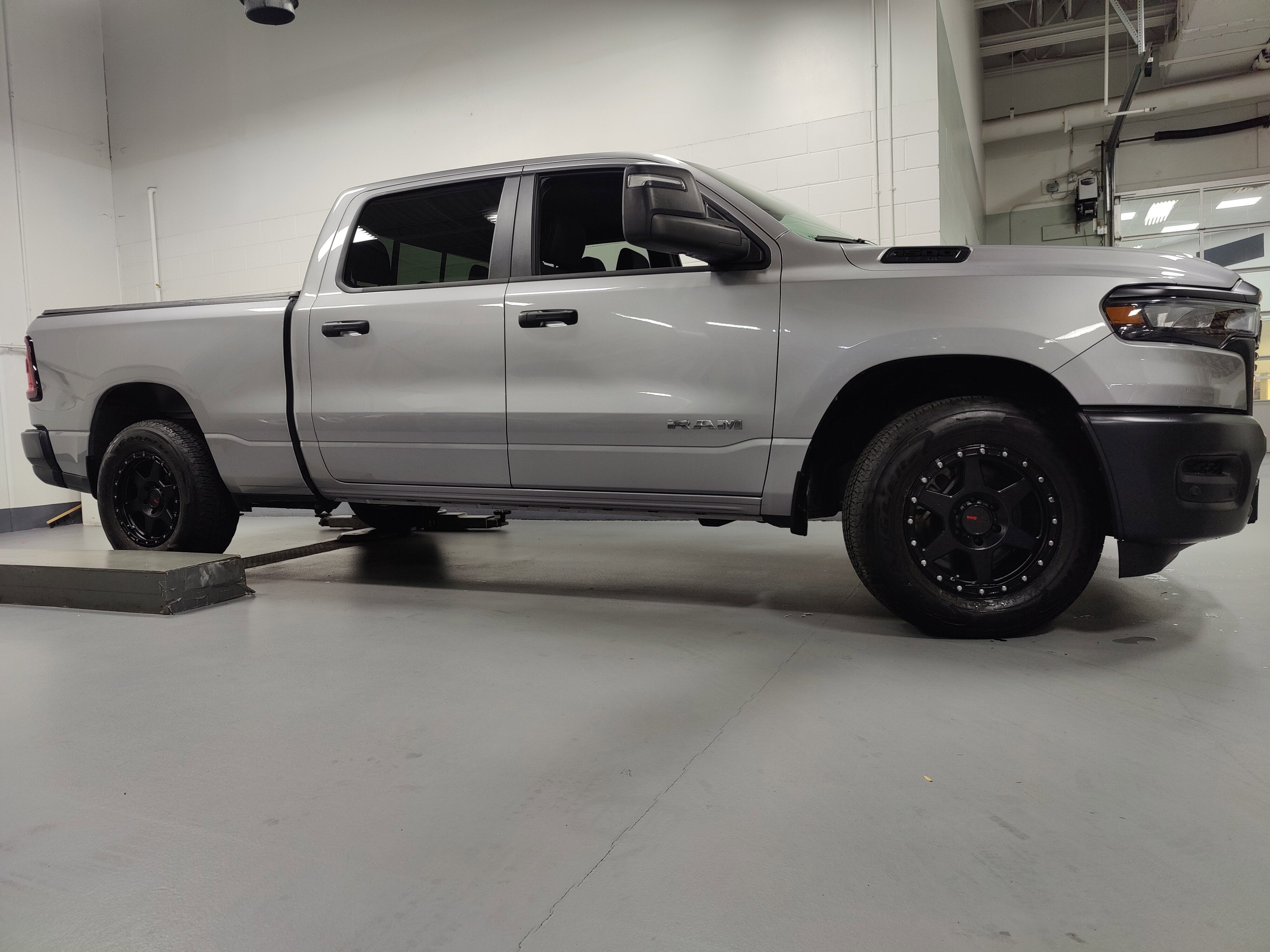 2025 RAM 1500 Tradesman Crew Cab Hurricane 3.0 4x4