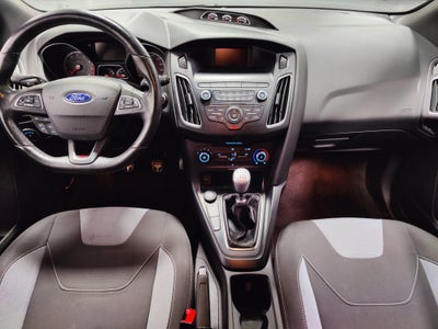 2018 Ford Focus ST