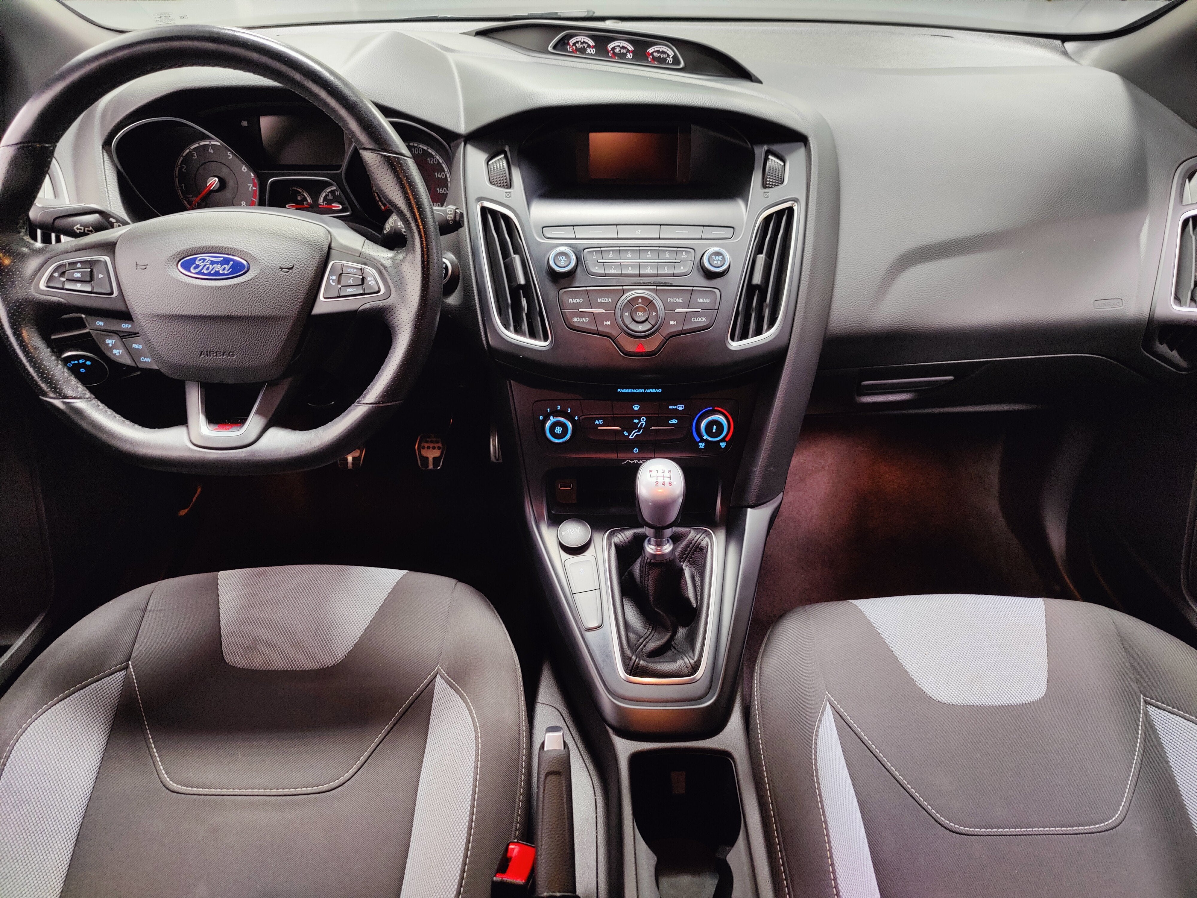 2018 Ford Focus ST