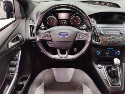 2018 Ford Focus ST