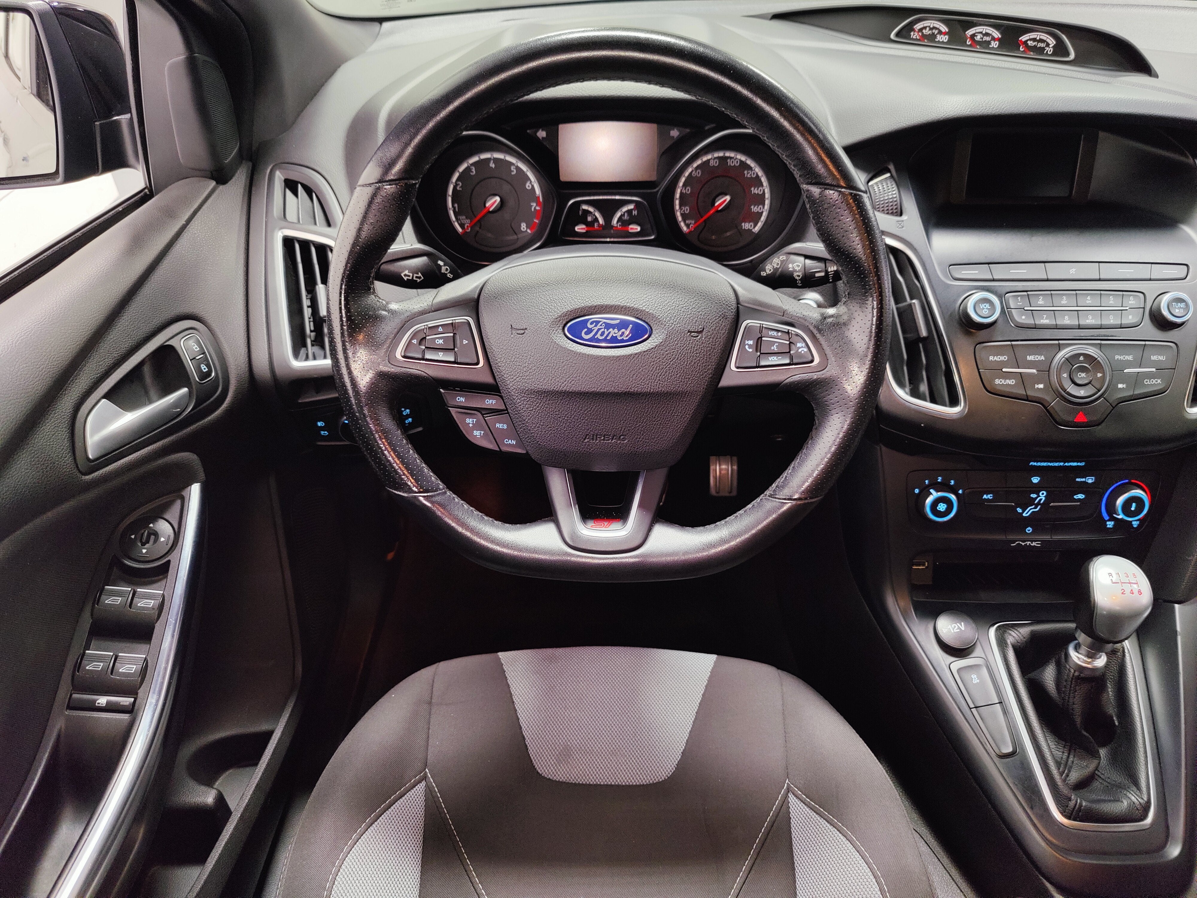 2018 Ford Focus ST
