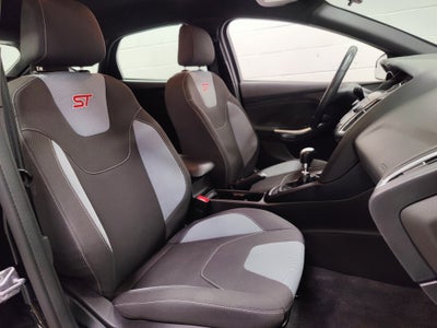 2018 Ford Focus ST