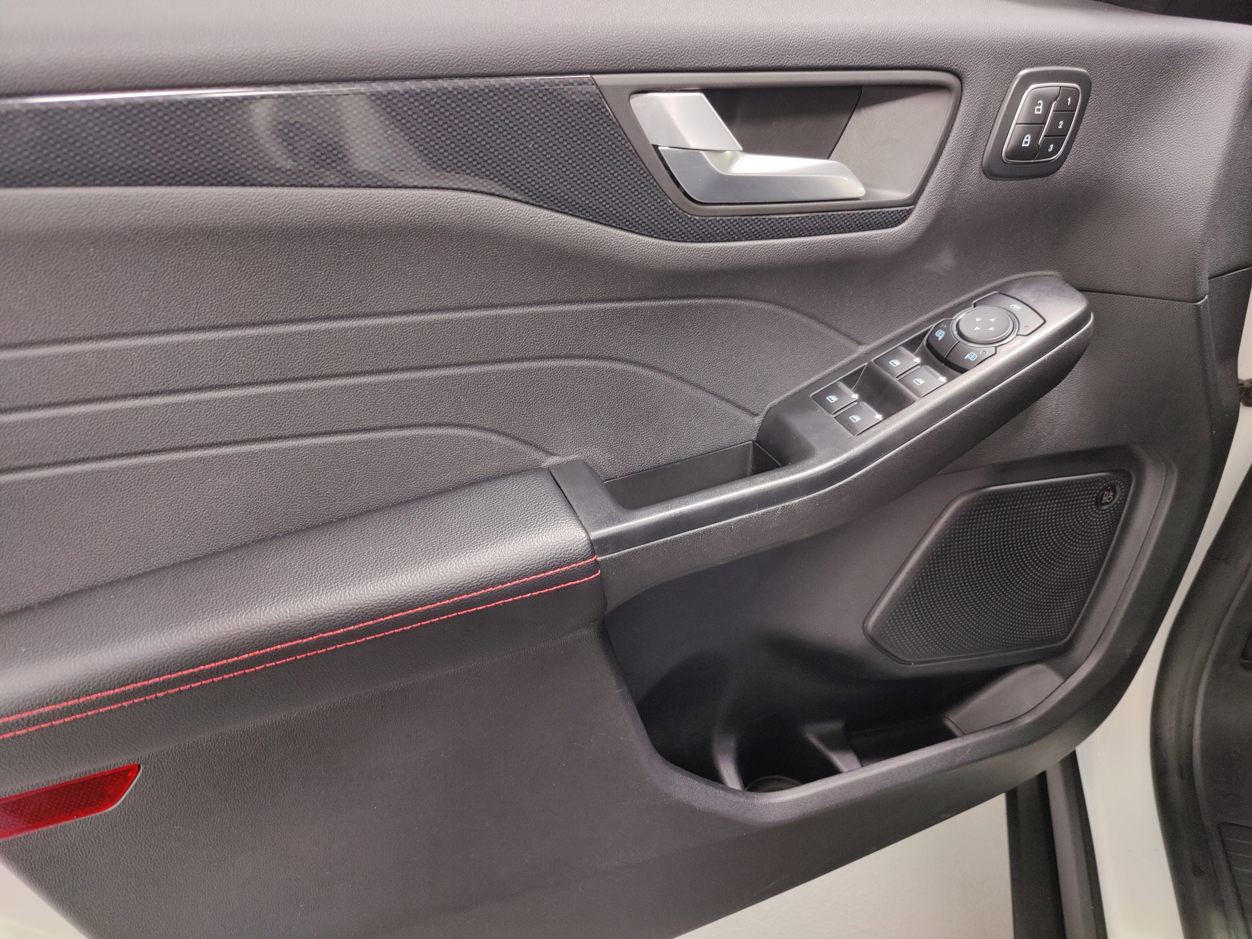2024 Ford Escape ST-Line Select AWD w/Tech #2 Pkg