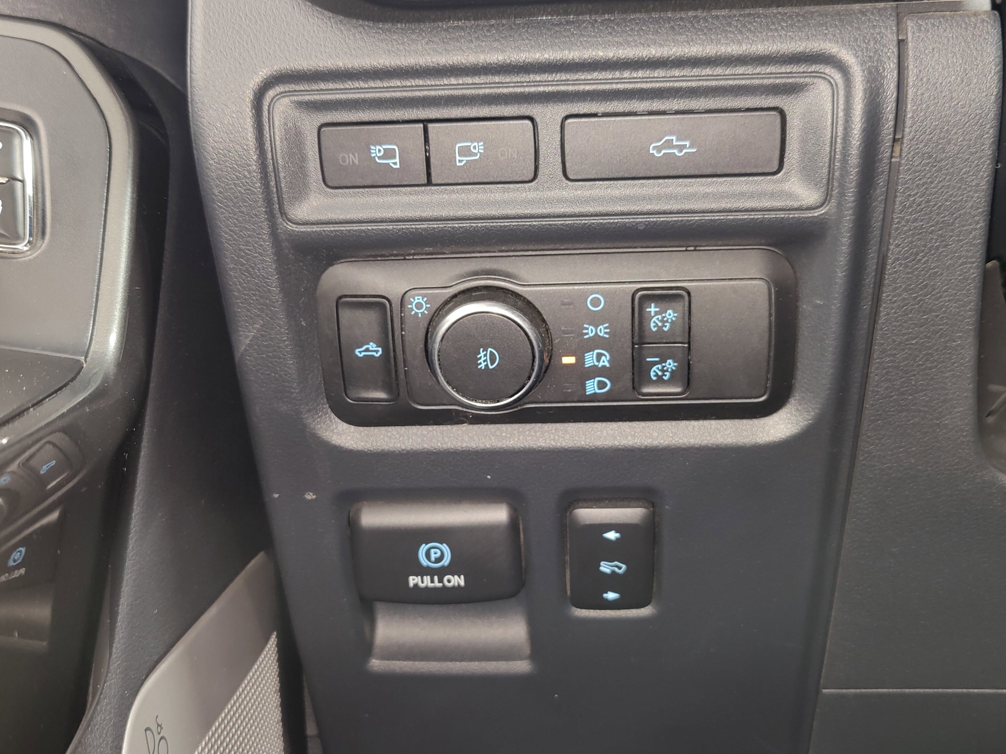 2022 Ford F-150 XLT SuperCrew 4x4