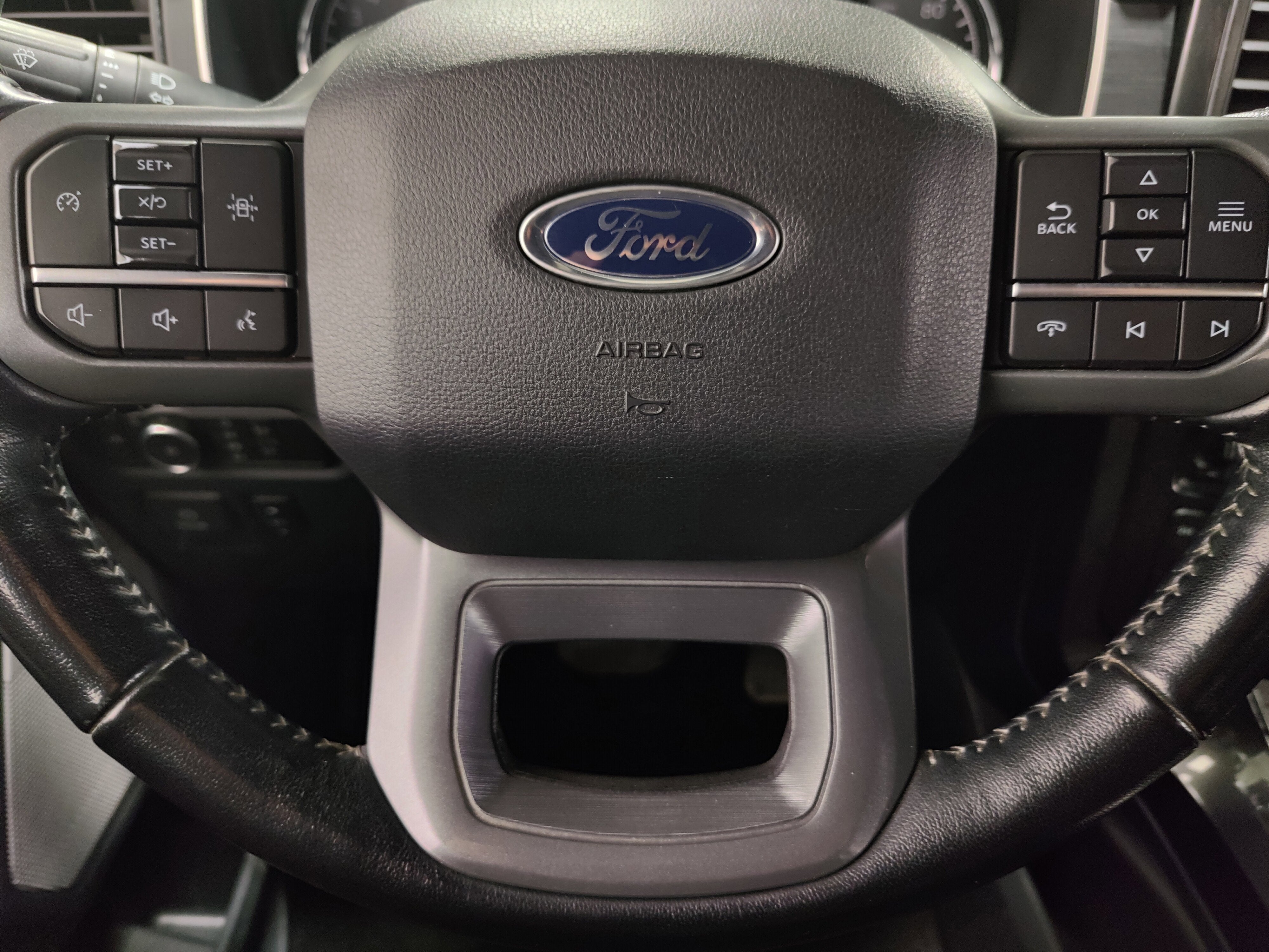 2022 Ford F-150 XLT SuperCrew 4x4